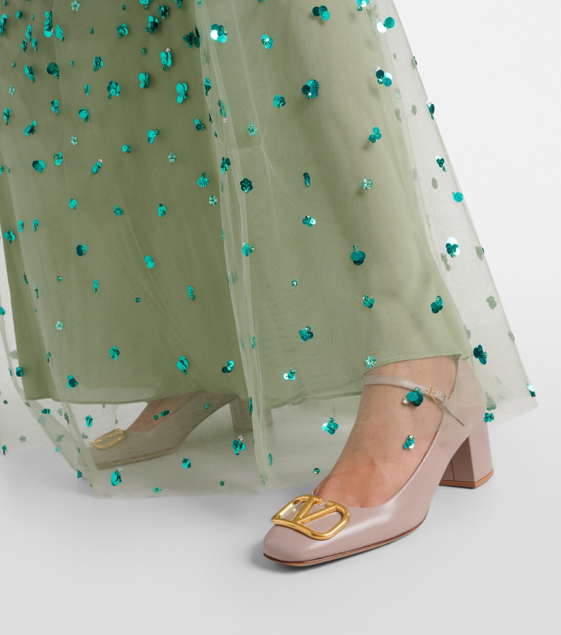 vlogo pumps