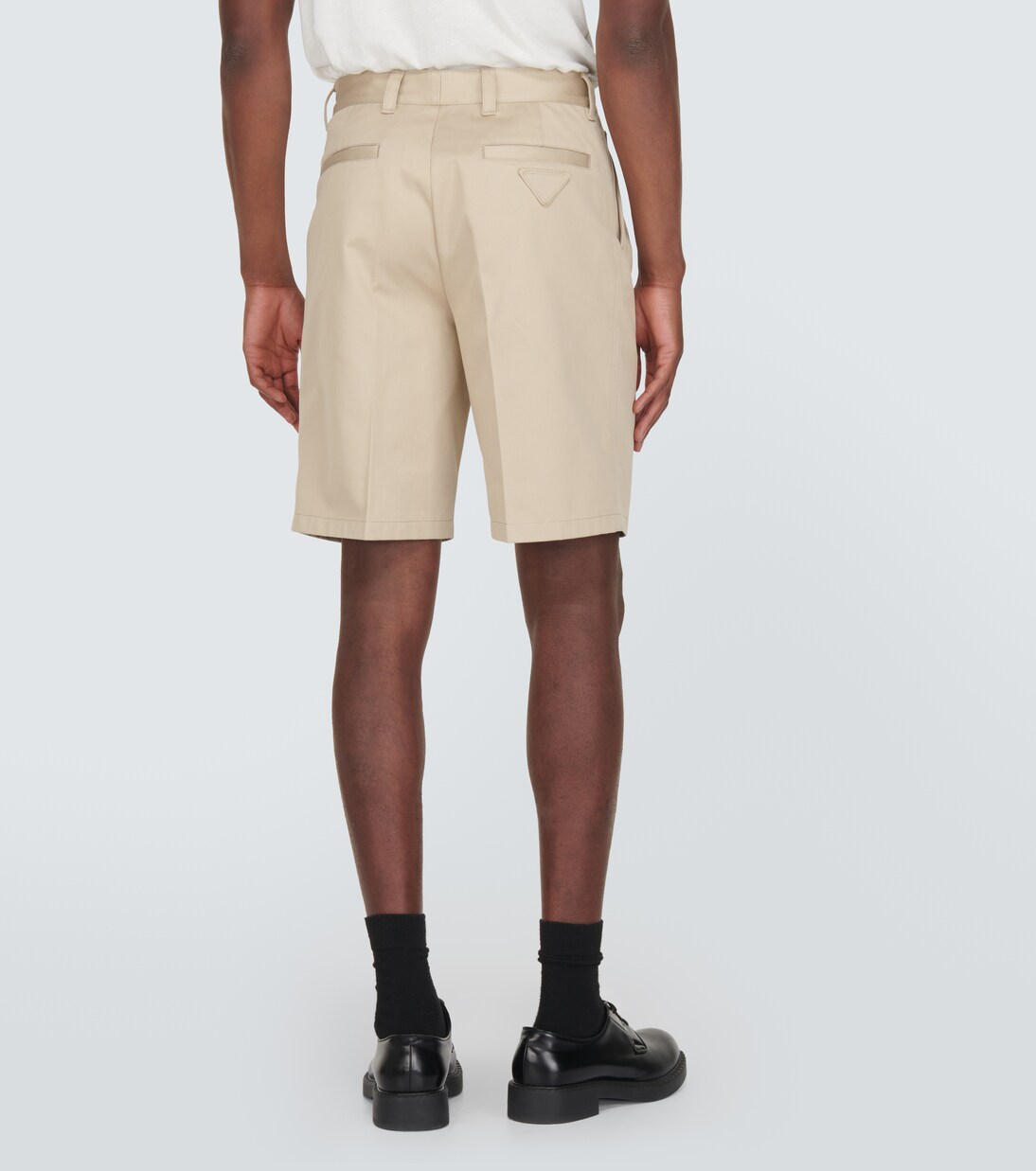Bermuda-Shorts aus Baumwolle in Beige - Prada | Mytheresa