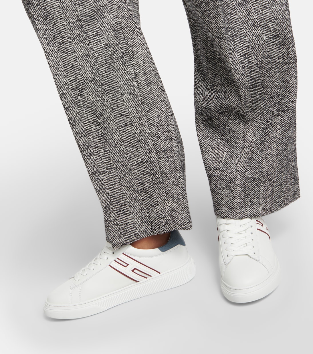 H365 appliqué leather low-top sneakers in grey - Hogan | Mytheresa