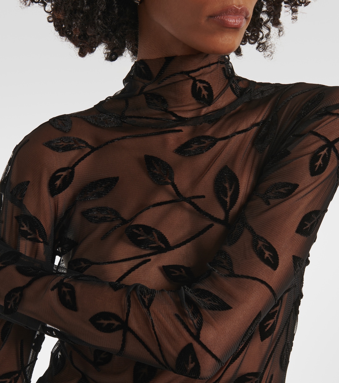 sheer-turtleneck-top-in-black-norma-kamali-mytheresa