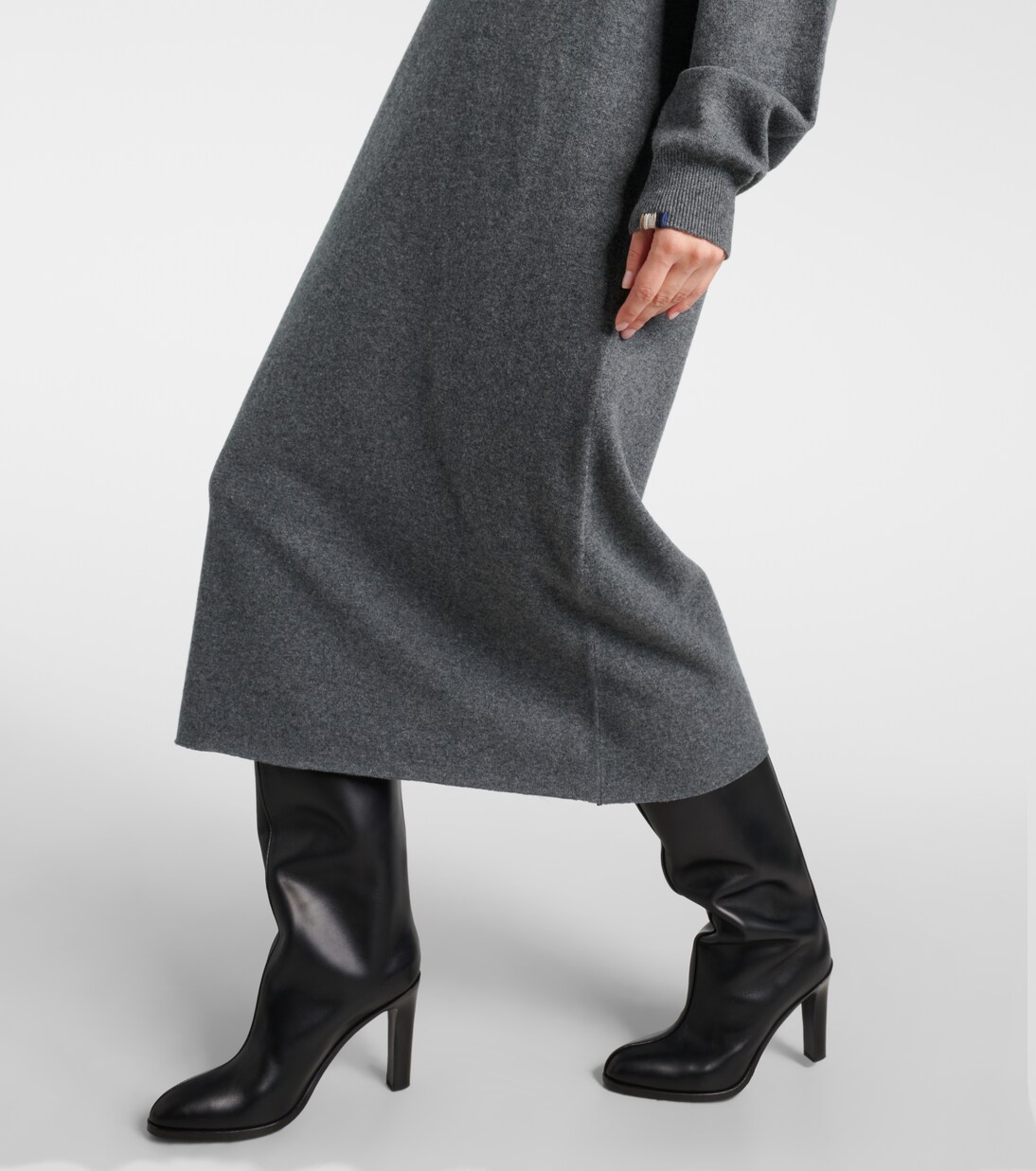 Midikleid N°106 Weird Short in Grau - Extreme Cashmere | Mytheresa