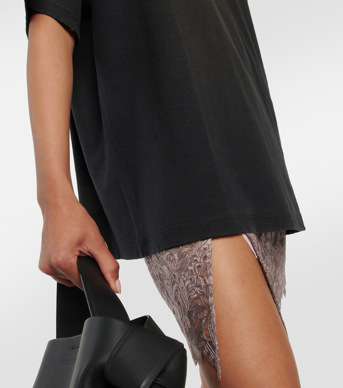 Logo cotton and hemp T-shirt in black - Acne Studios | Mytheresa