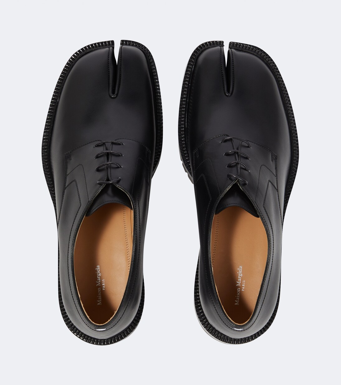 maison margiela tabi leather derby shoes
