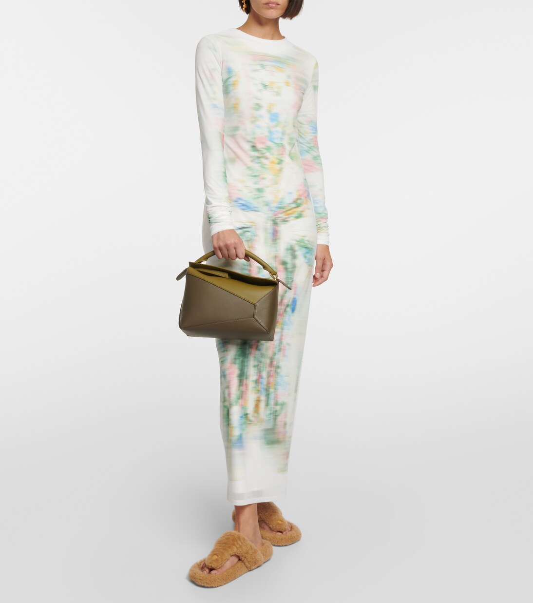 Puzzle Edge Small leather shoulder bag in green Loewe Mytheresa