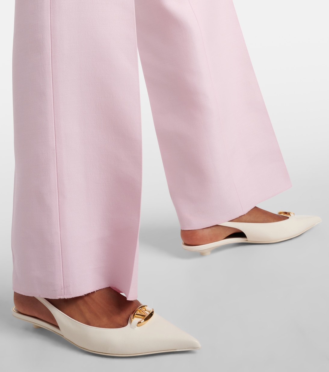 Slingback-Pumps VLogo Signature aus Leder in Weiß - Valentino  