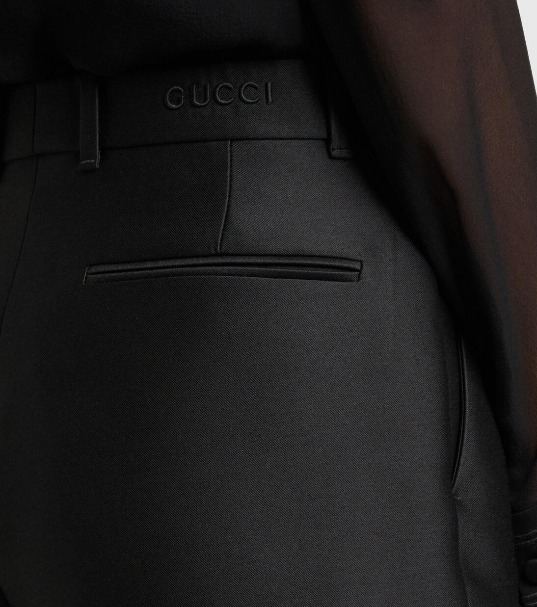 GUCCI Size 6 Black Pinstripe Wool Dress Pants