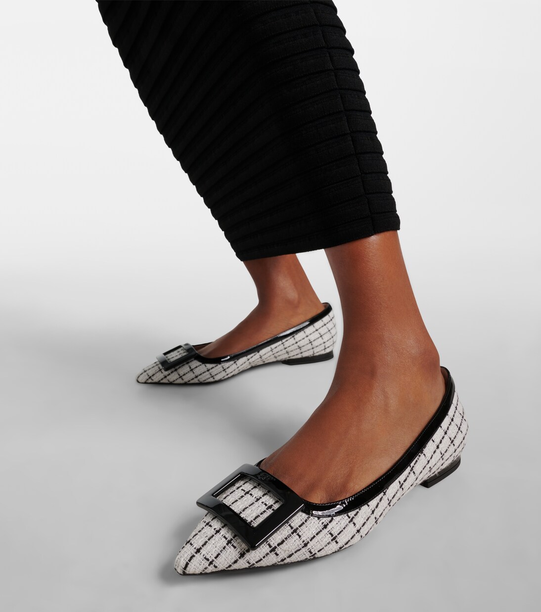 Gommettine Pointed-Toe Flats