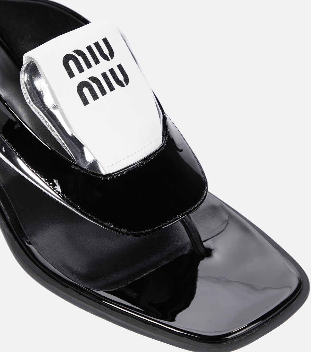 Patent leather thong sandals in black - Miu Miu | Mytheresa