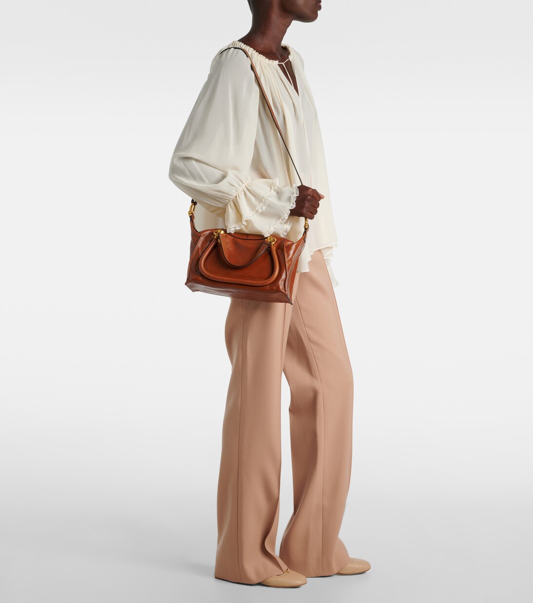 Paraty 24 Duffle Bag in Shiny Leather