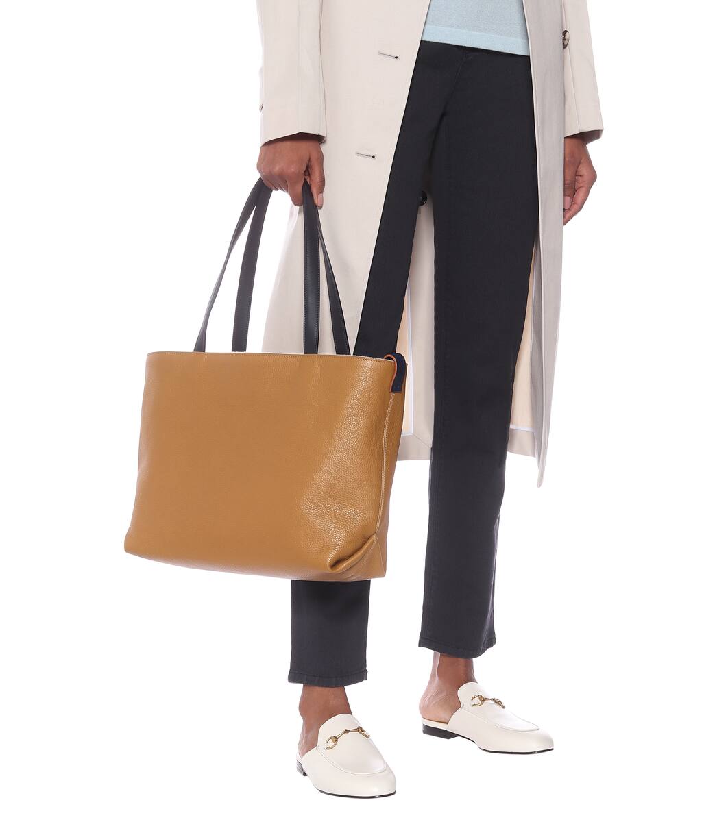 loro piana beach bolsa