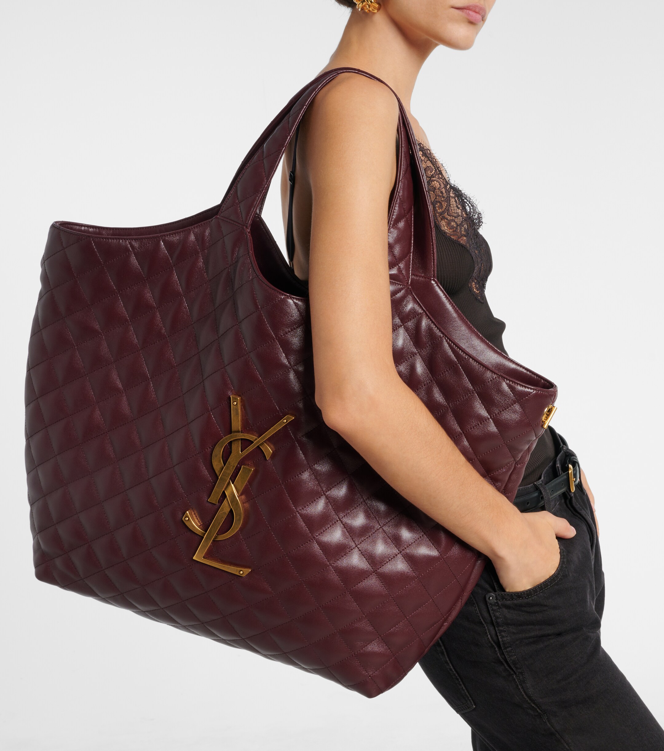 Saint Laurent Icare Maxi quilted leather shopper
