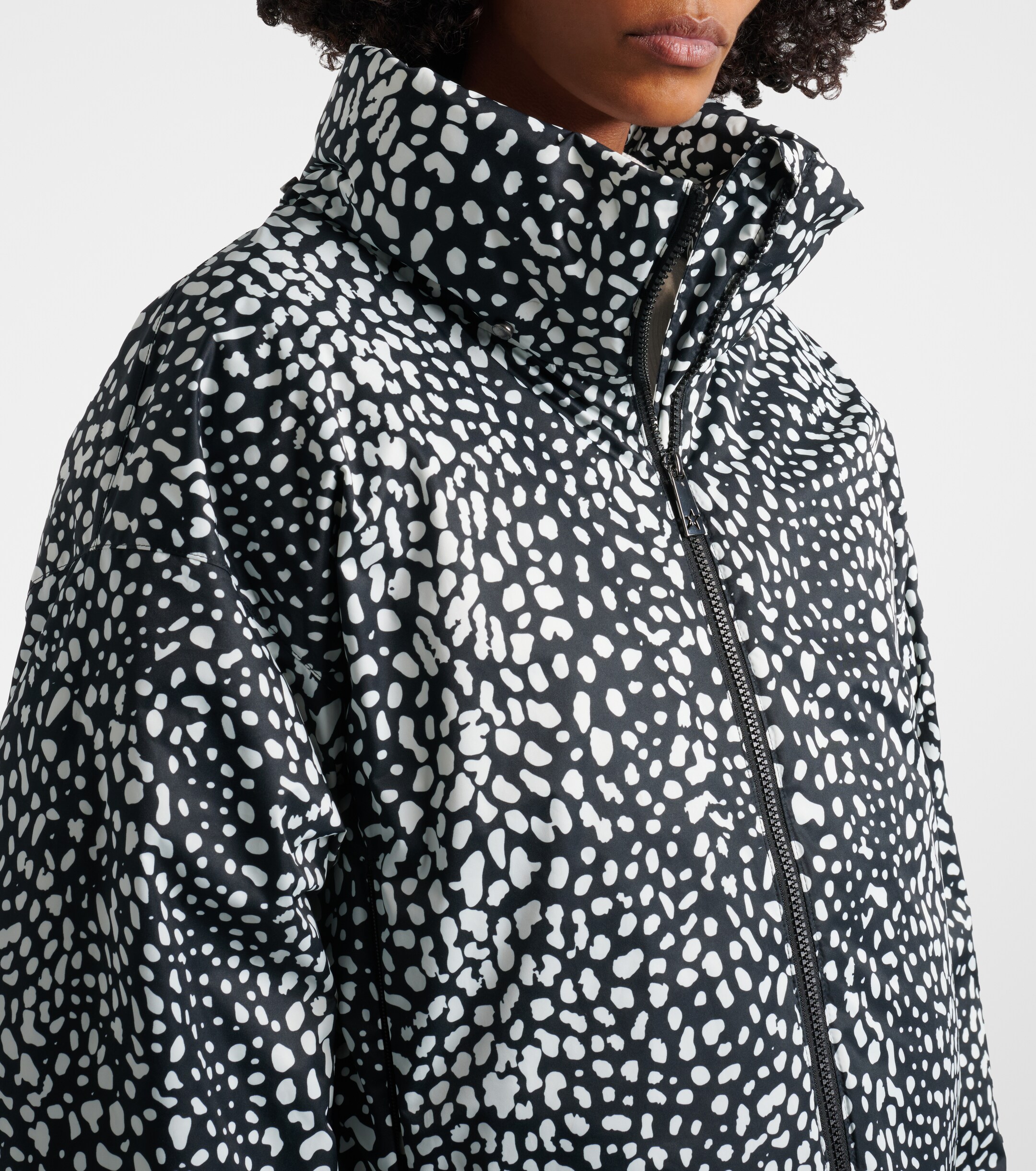 PERFECT MOMENT Perfect Moment Bubble leopard-print down ski jacket