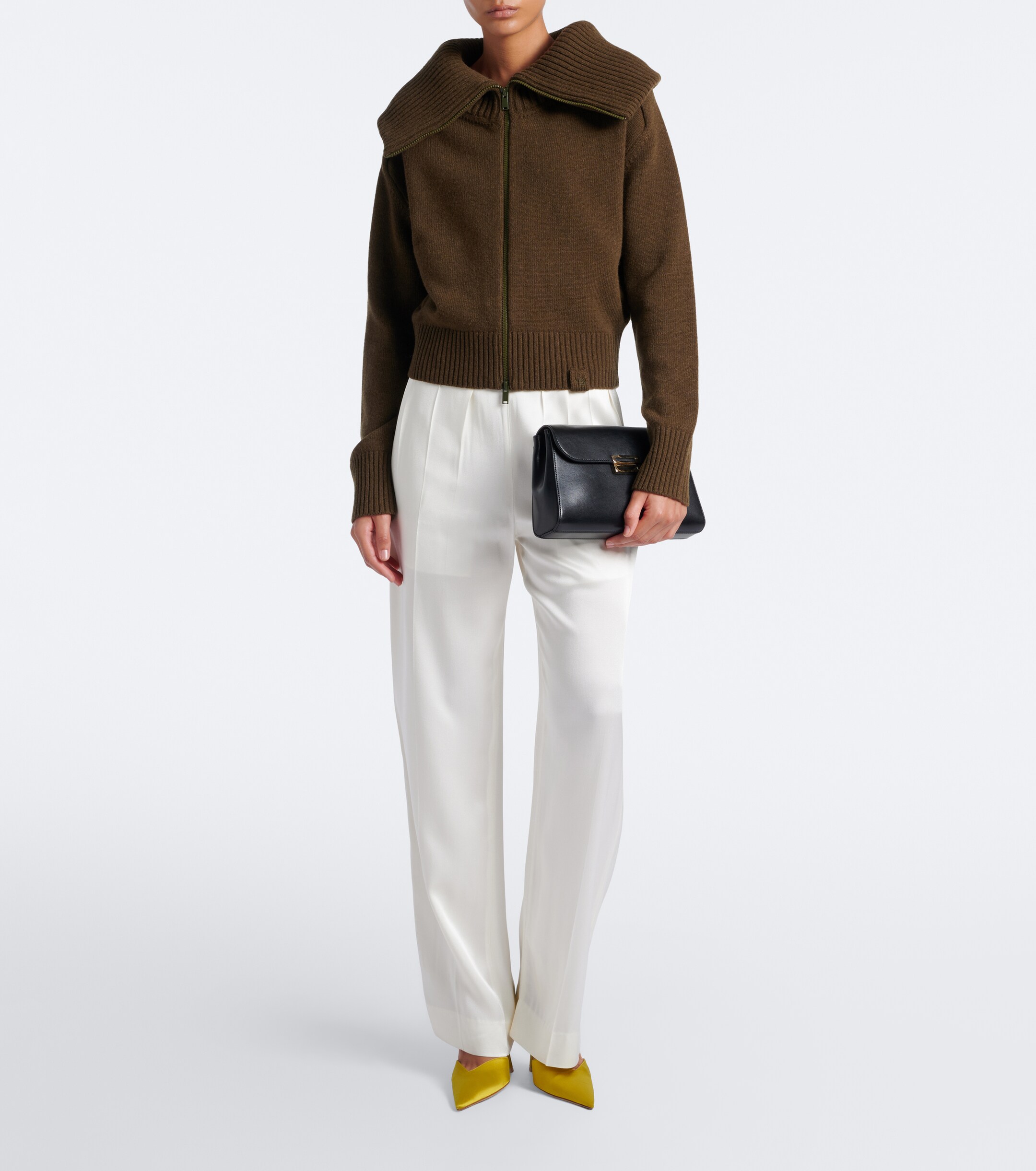 Victoria Beckham Victoria Beckham Dorian Trapeze leather shoulder bag