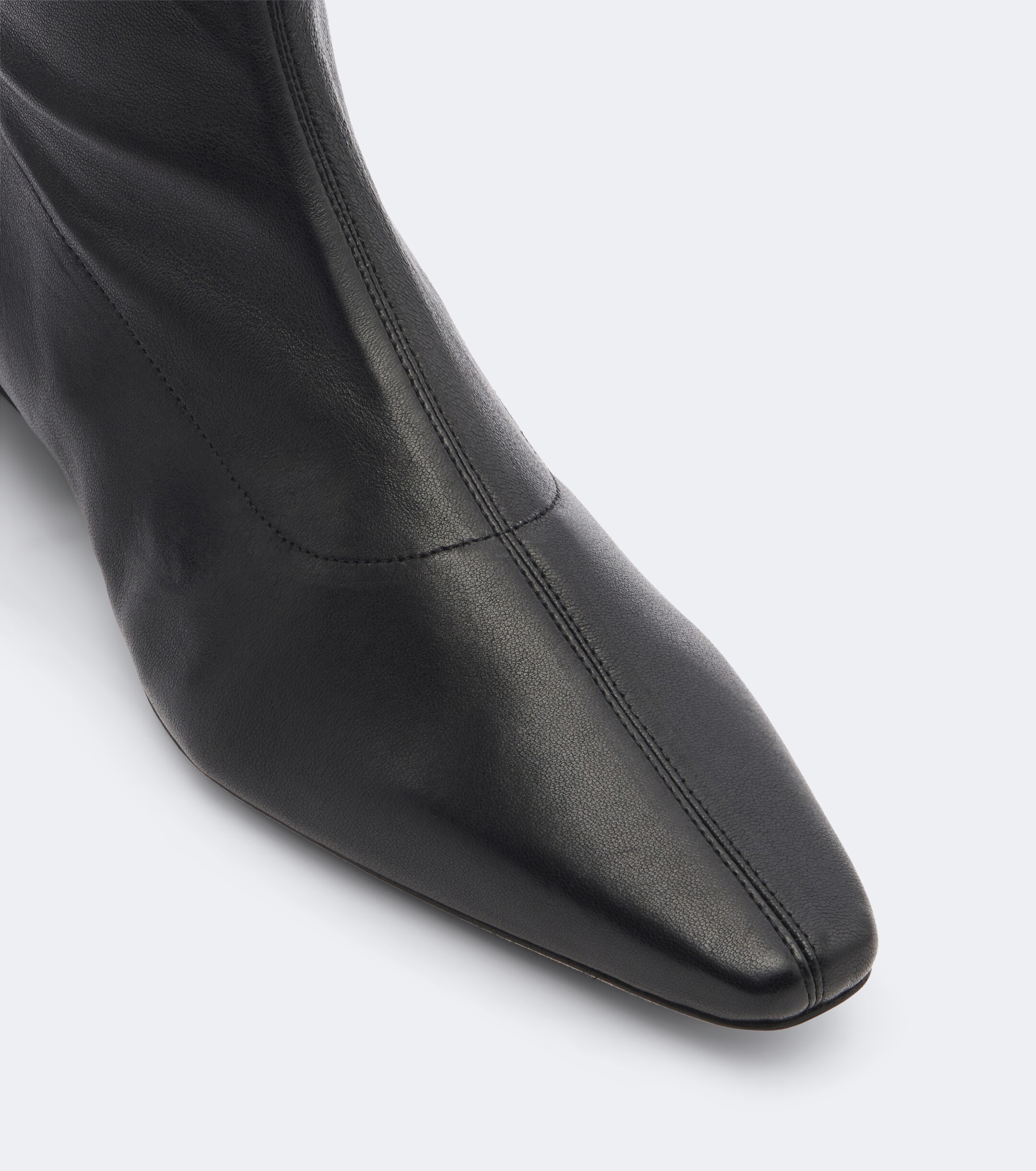 Staud Staud Wally leather ankle boots