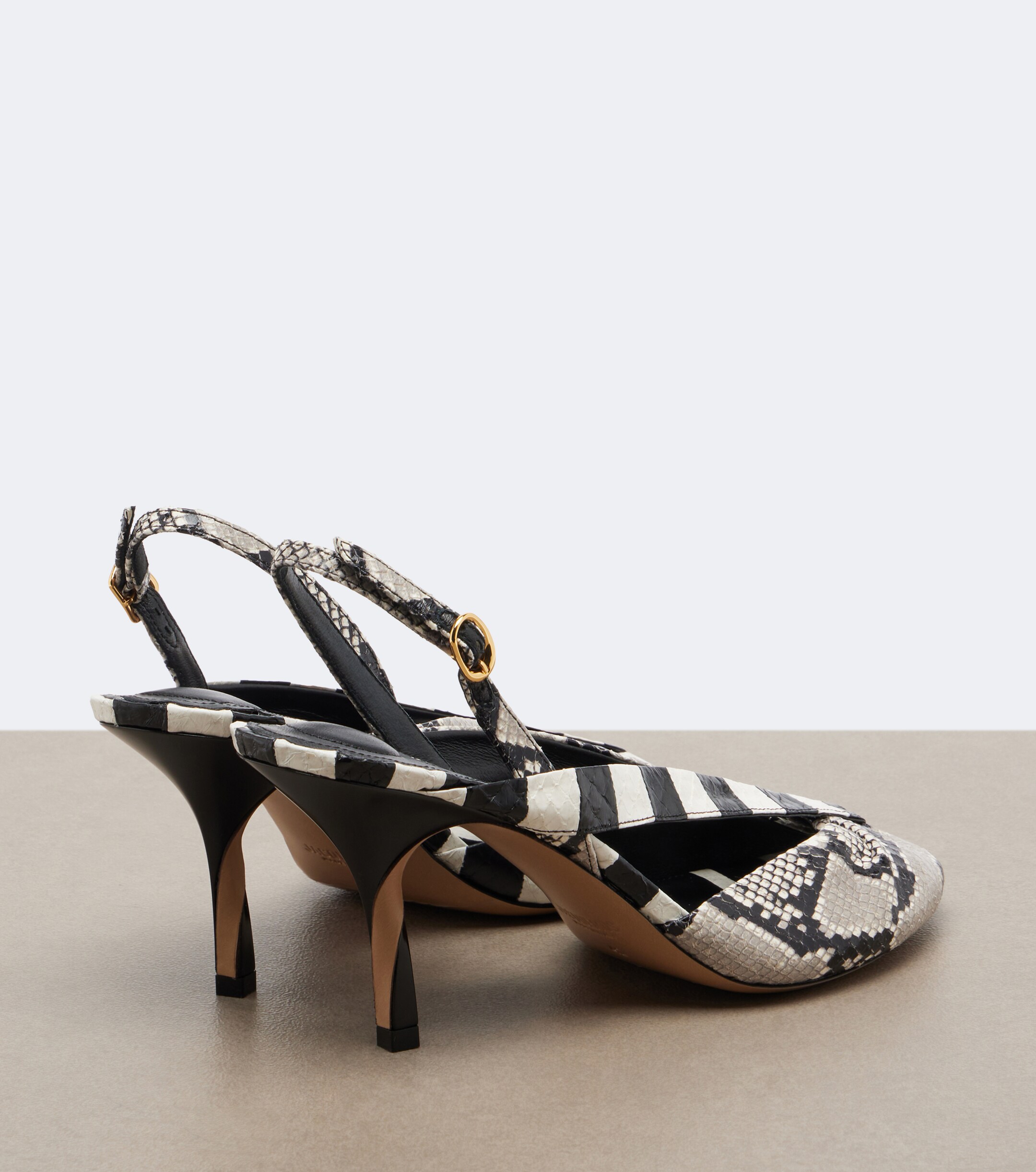 Jacquemus Jacquemus Poisson snake-effect leather slingbacks