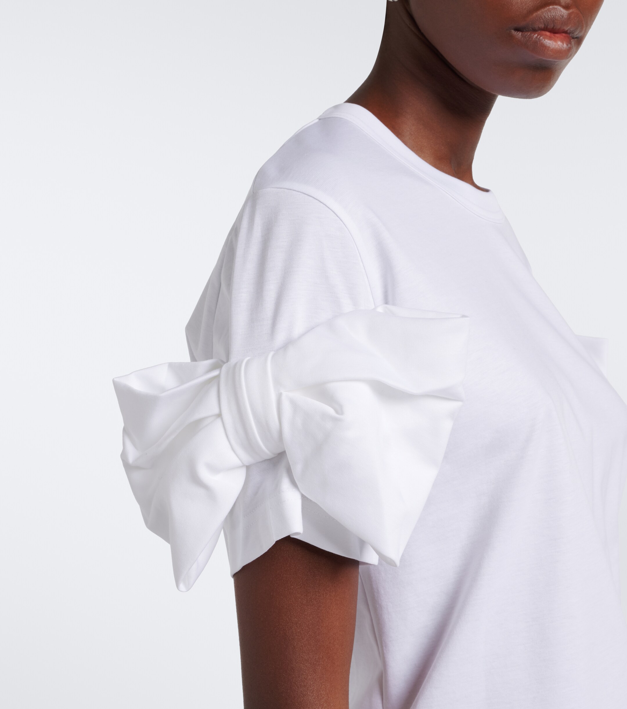 Noir Kei Ninomiya Noir Kei Ninomiya Bow-detail cotton jersey T-shirt