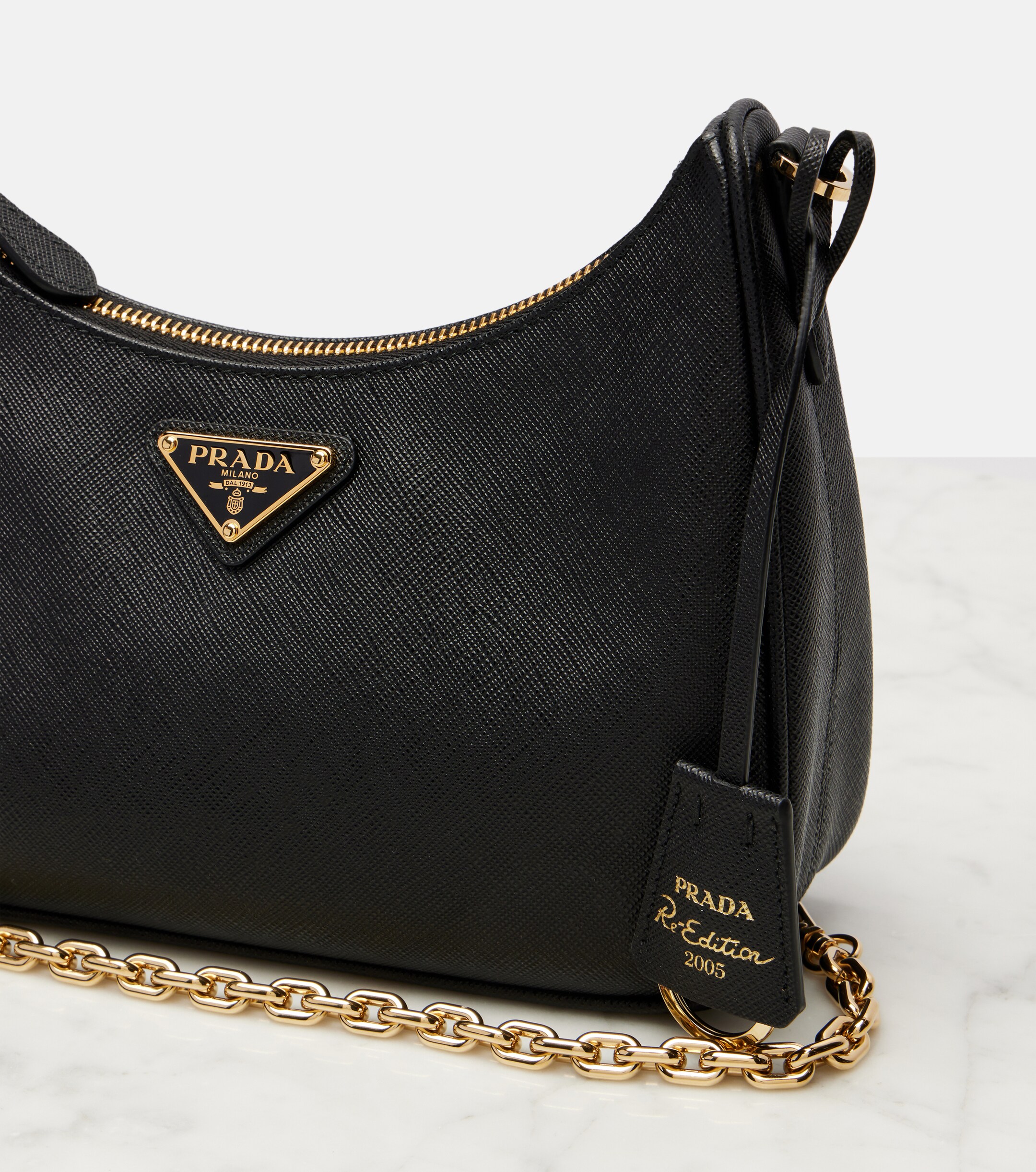 Prada Prada Re-Edition 2005 leather shoulder bag