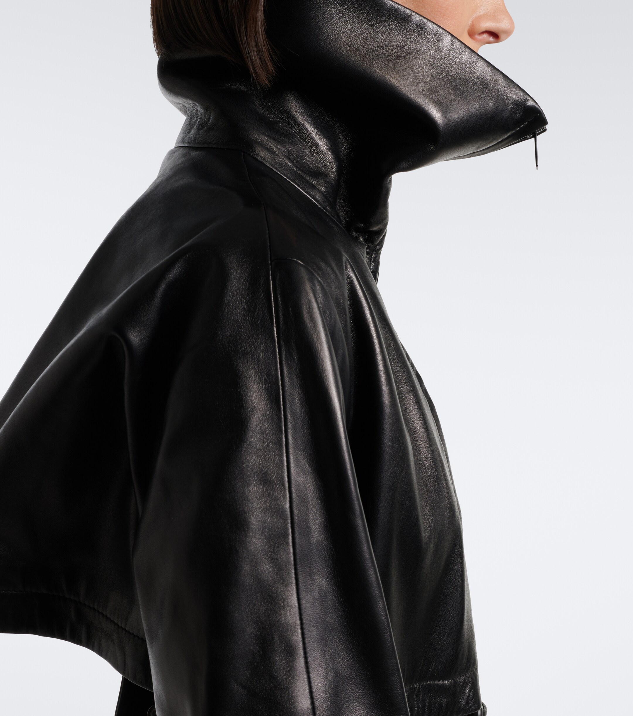 Balenciaga Balenciaga Belted cropped leather jacket