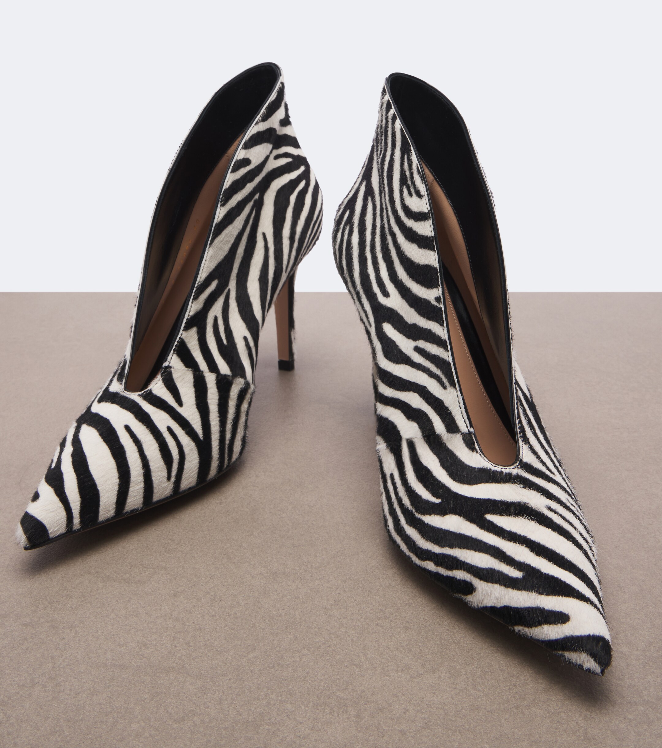 GIANVITO ROSSI Gianvito Rossi Vania zebra-print calf hair pumps