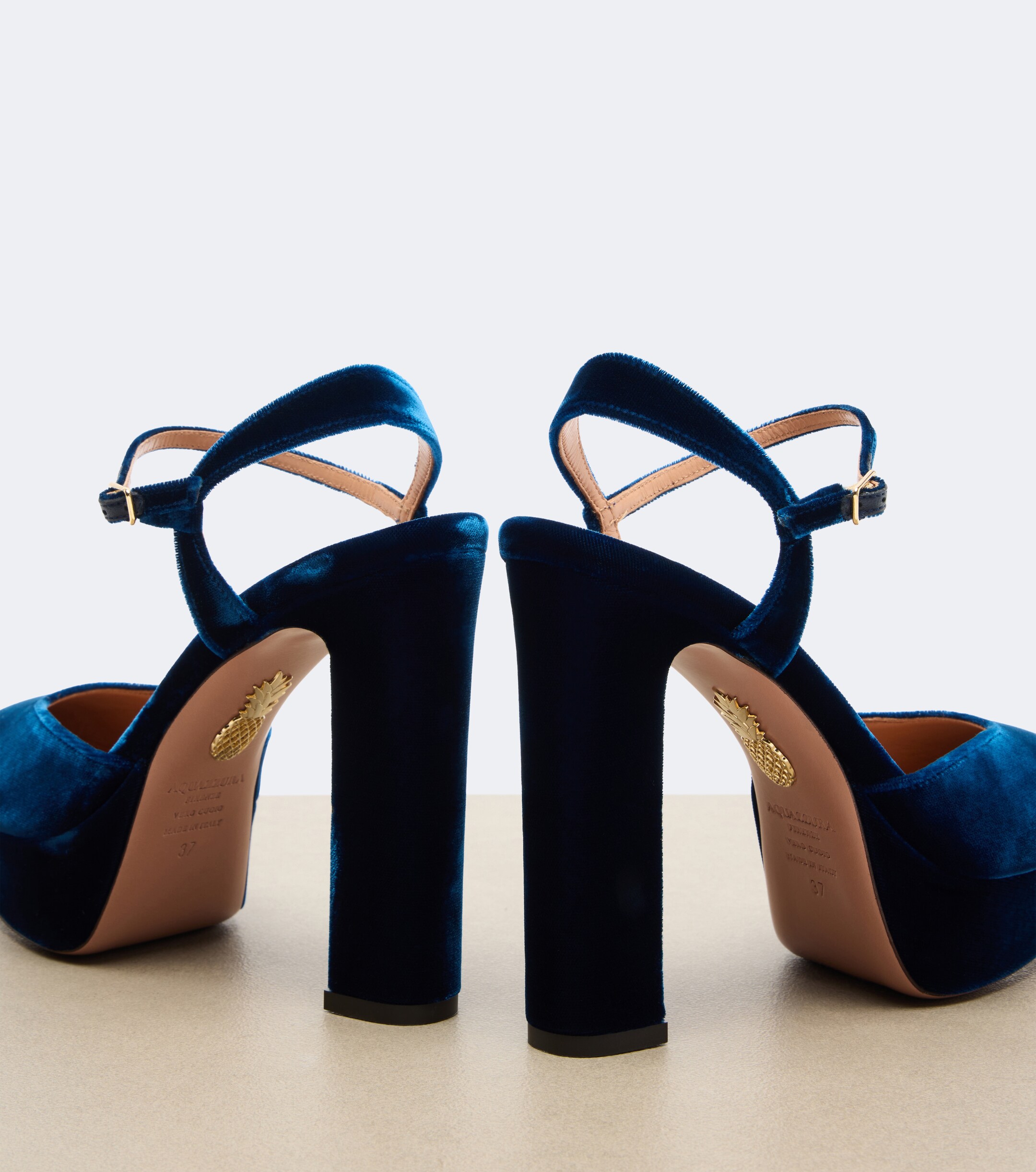 AQUAZZURA Aquazzura Amira velvet platform slingback pumps