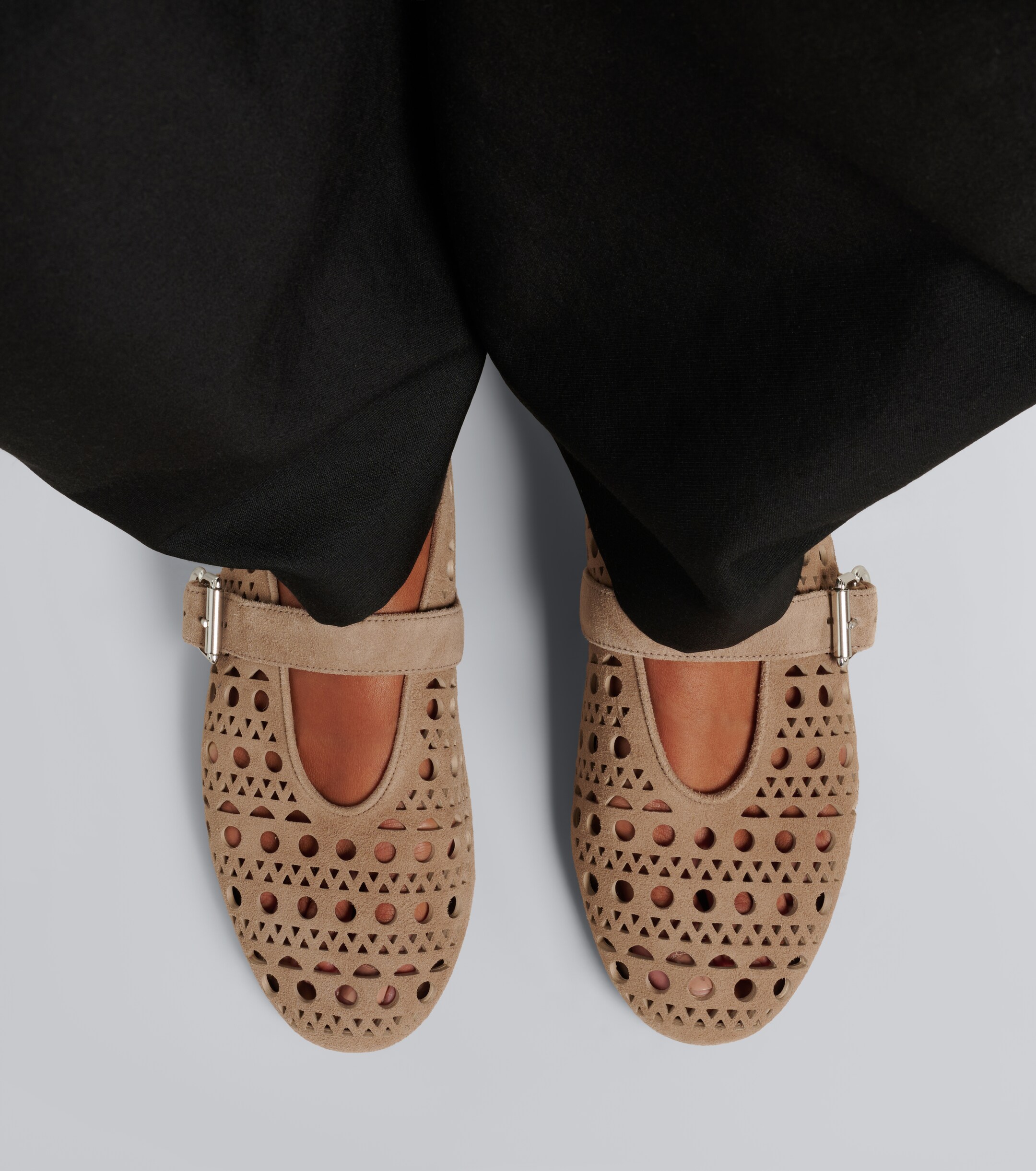 Alaïa Alaïa Vienne suede Mary Jane flats