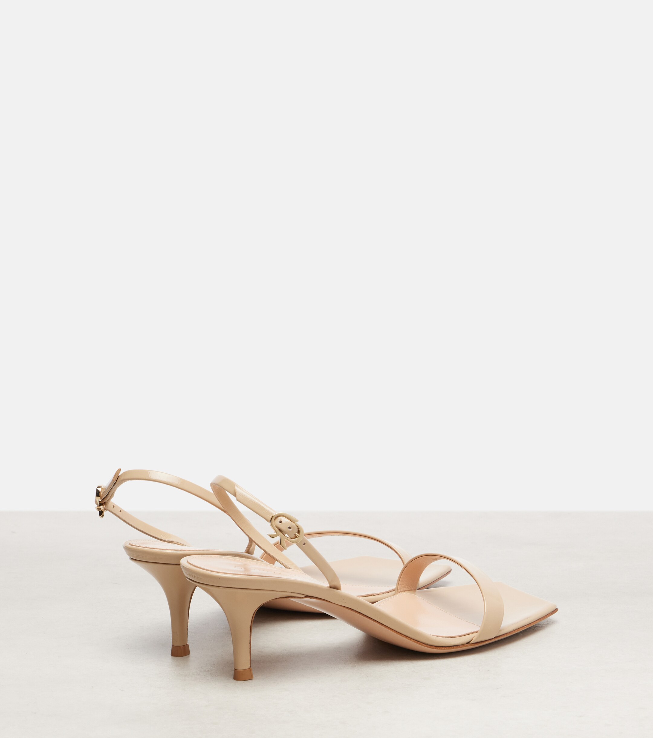 GIANVITO ROSSI Ribbon patent leather sandals thumbnail