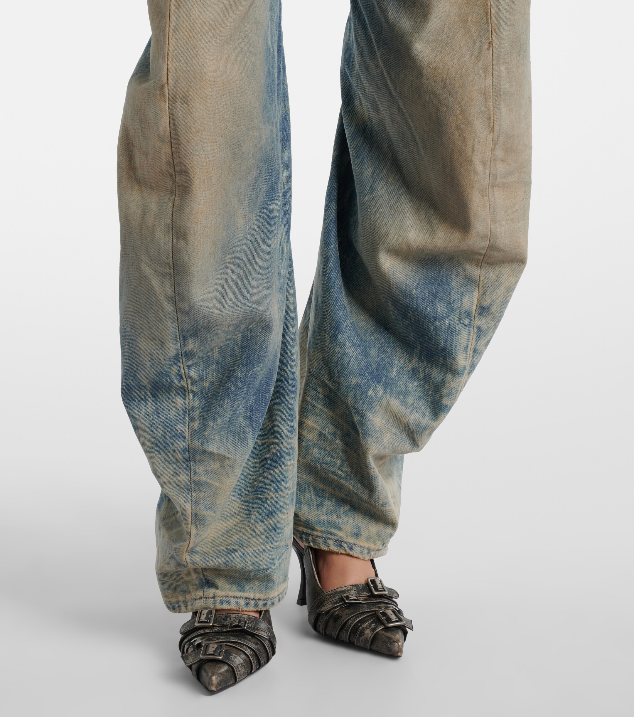 Acne Studios 2006F low-rise wide-leg jeans