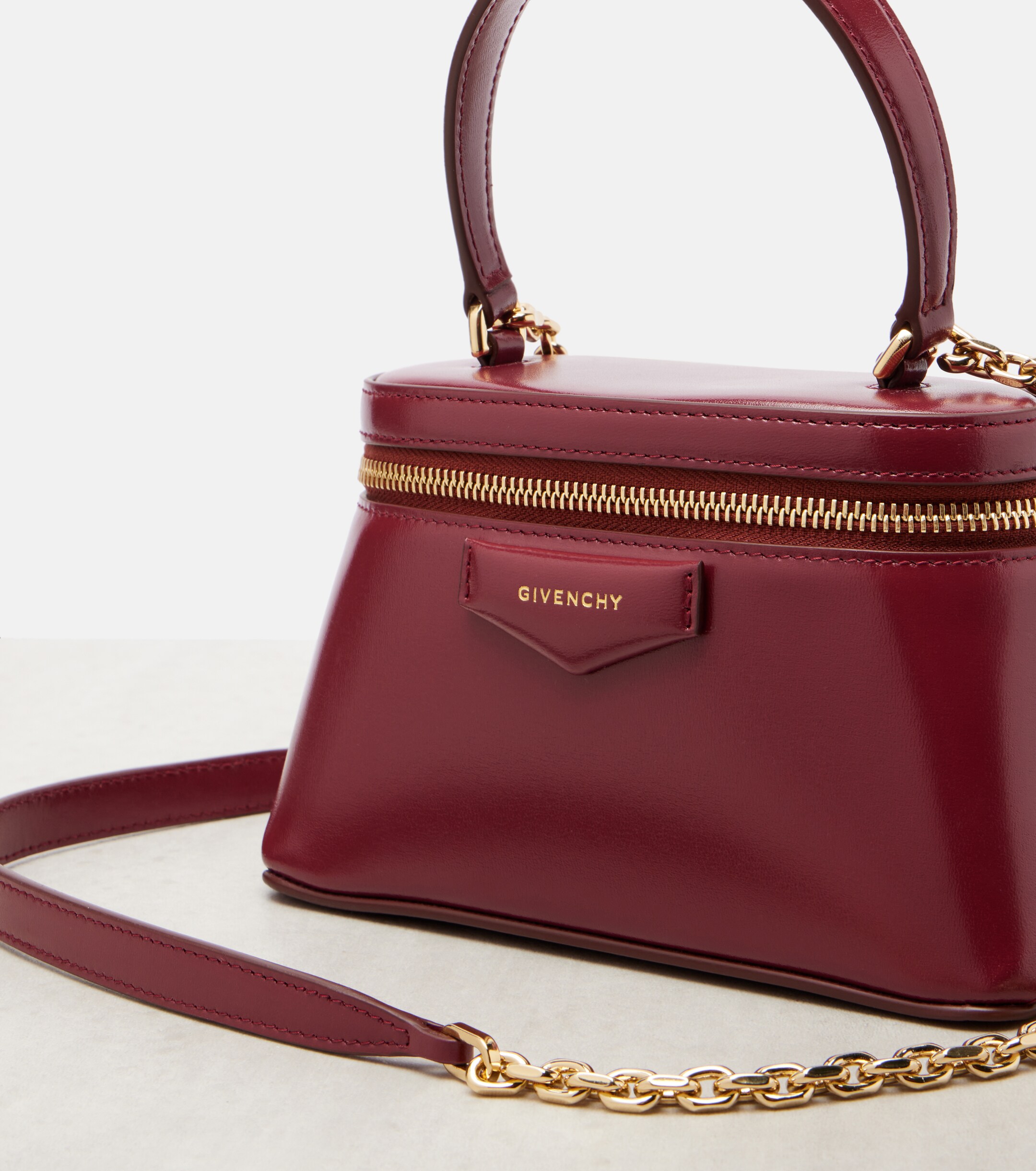 Givenchy Antigona leather vanity bag