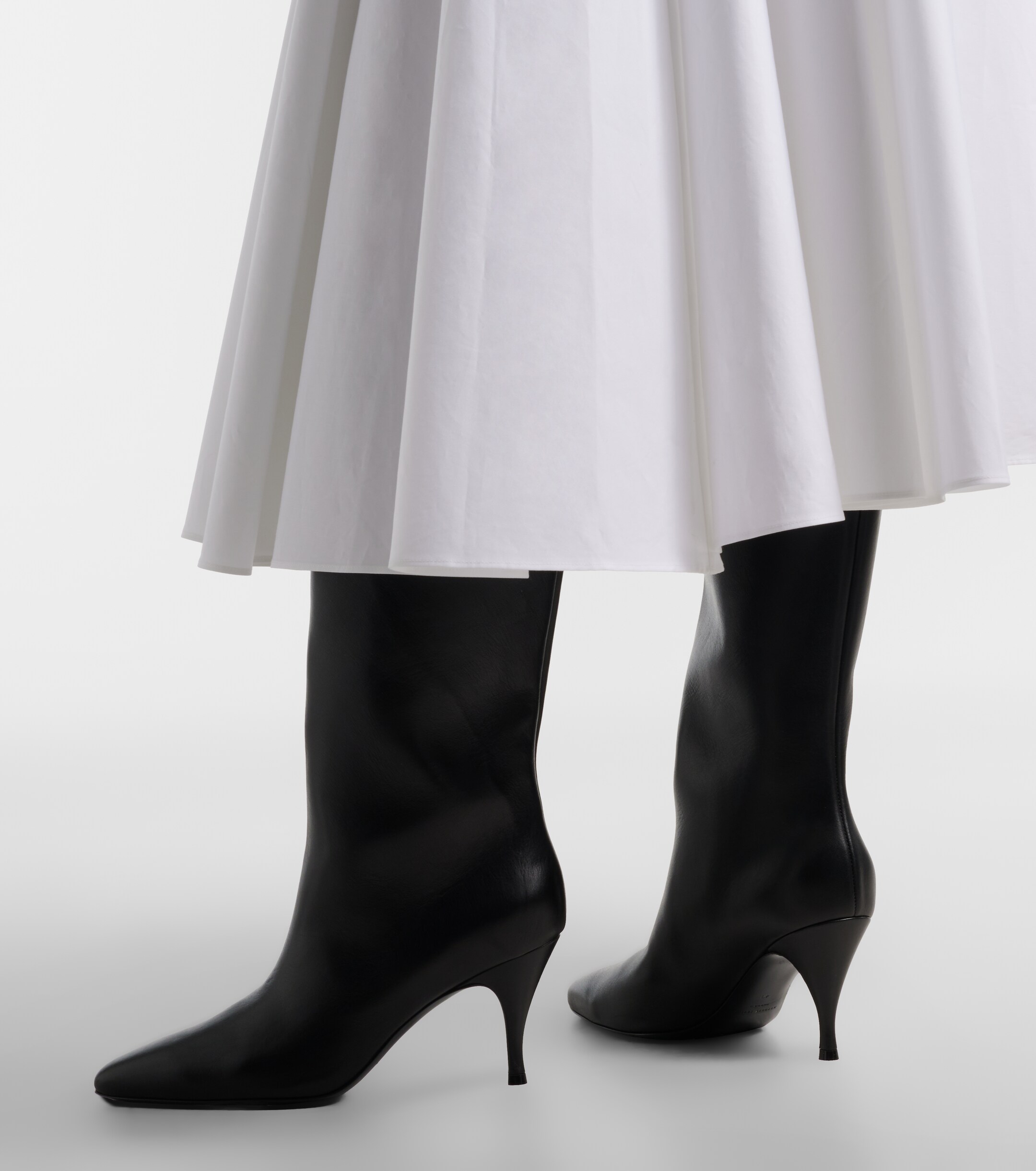 Herbert Levine Herbert Levine Silhouette leather knee-high boots