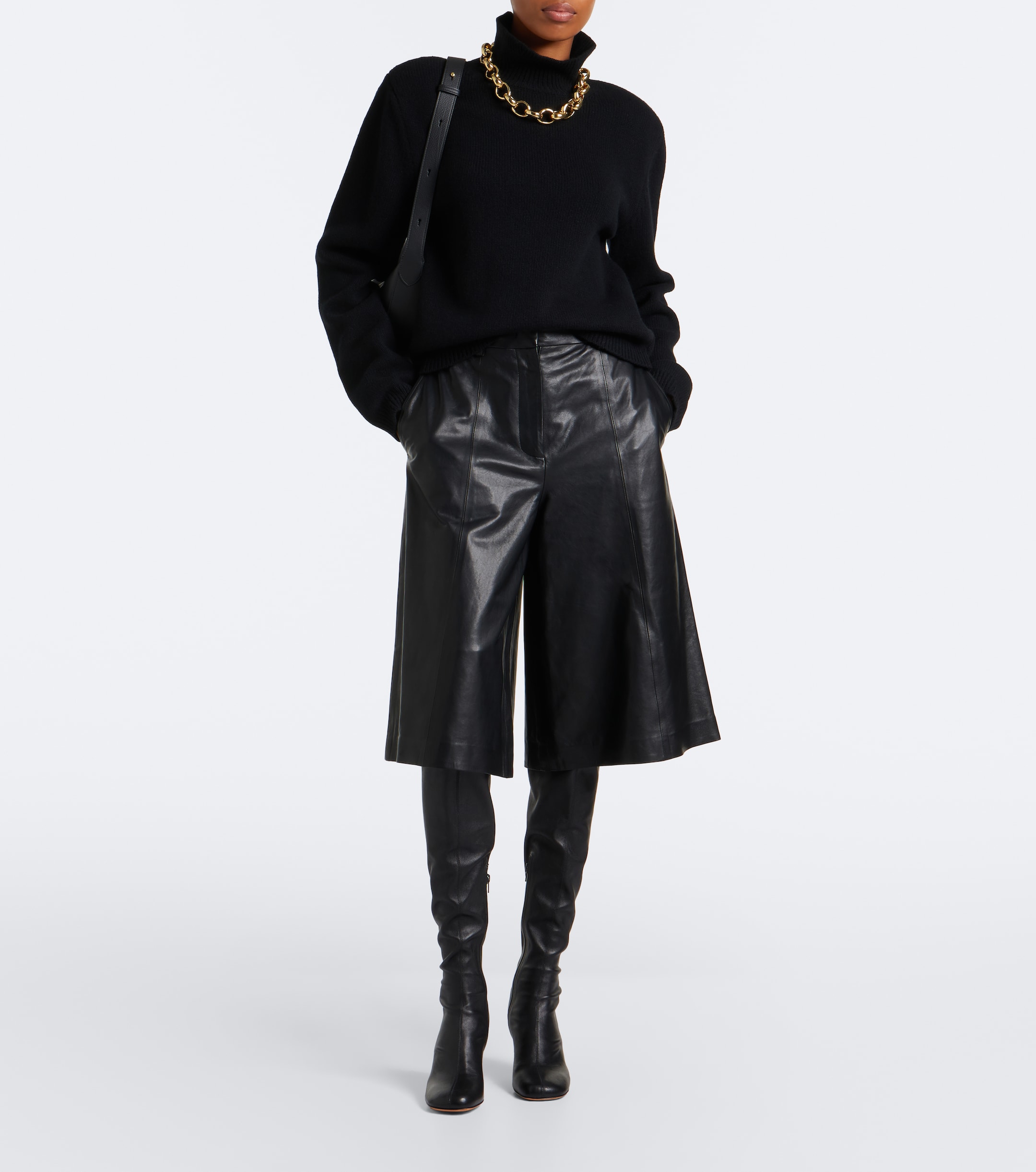 JOSEPH Joseph Asia leather Bermuda shorts