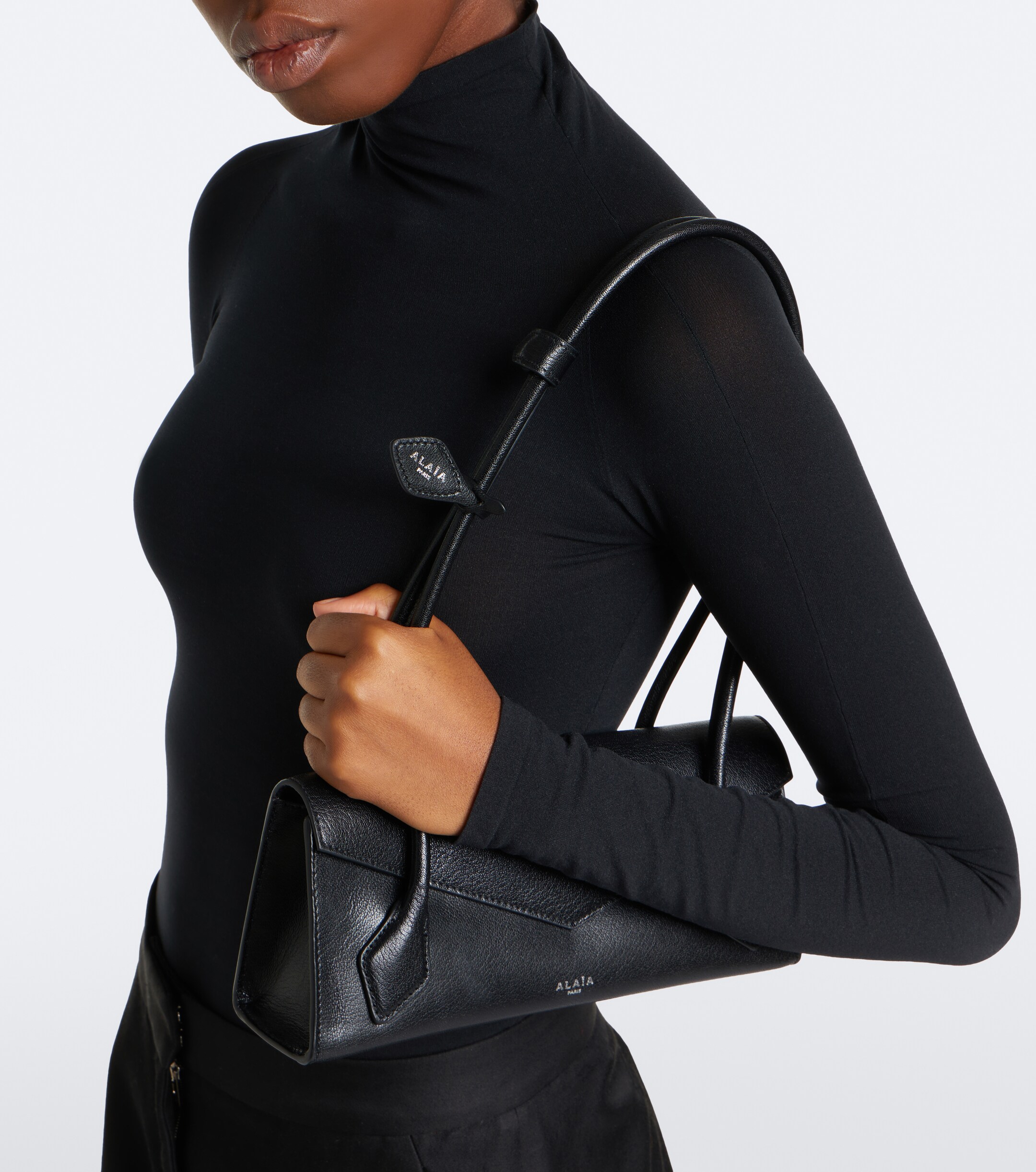 Alaïa Le Teckel Small leather shoulder bag