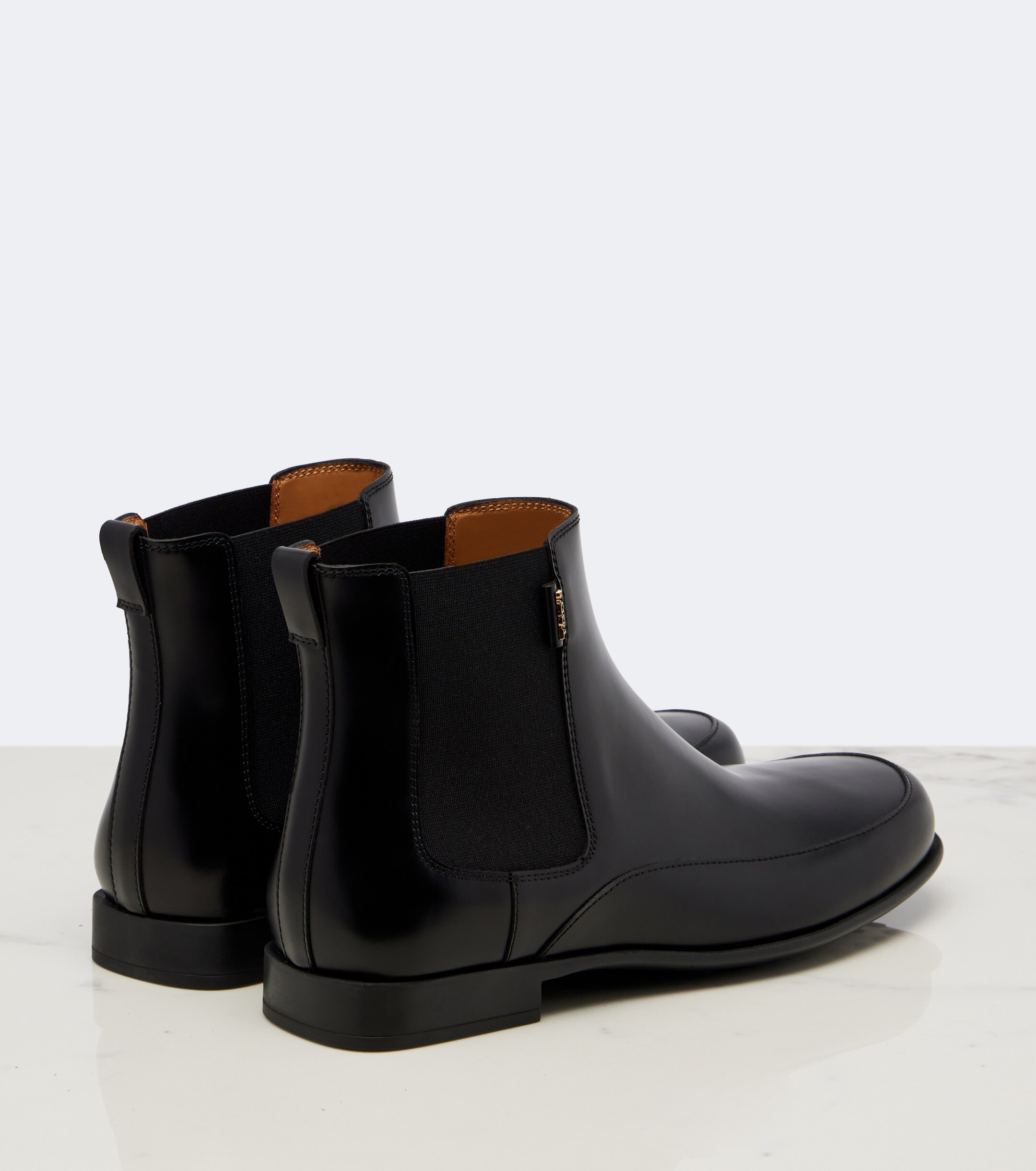 Tod's Tod's Leather Chelsea boots