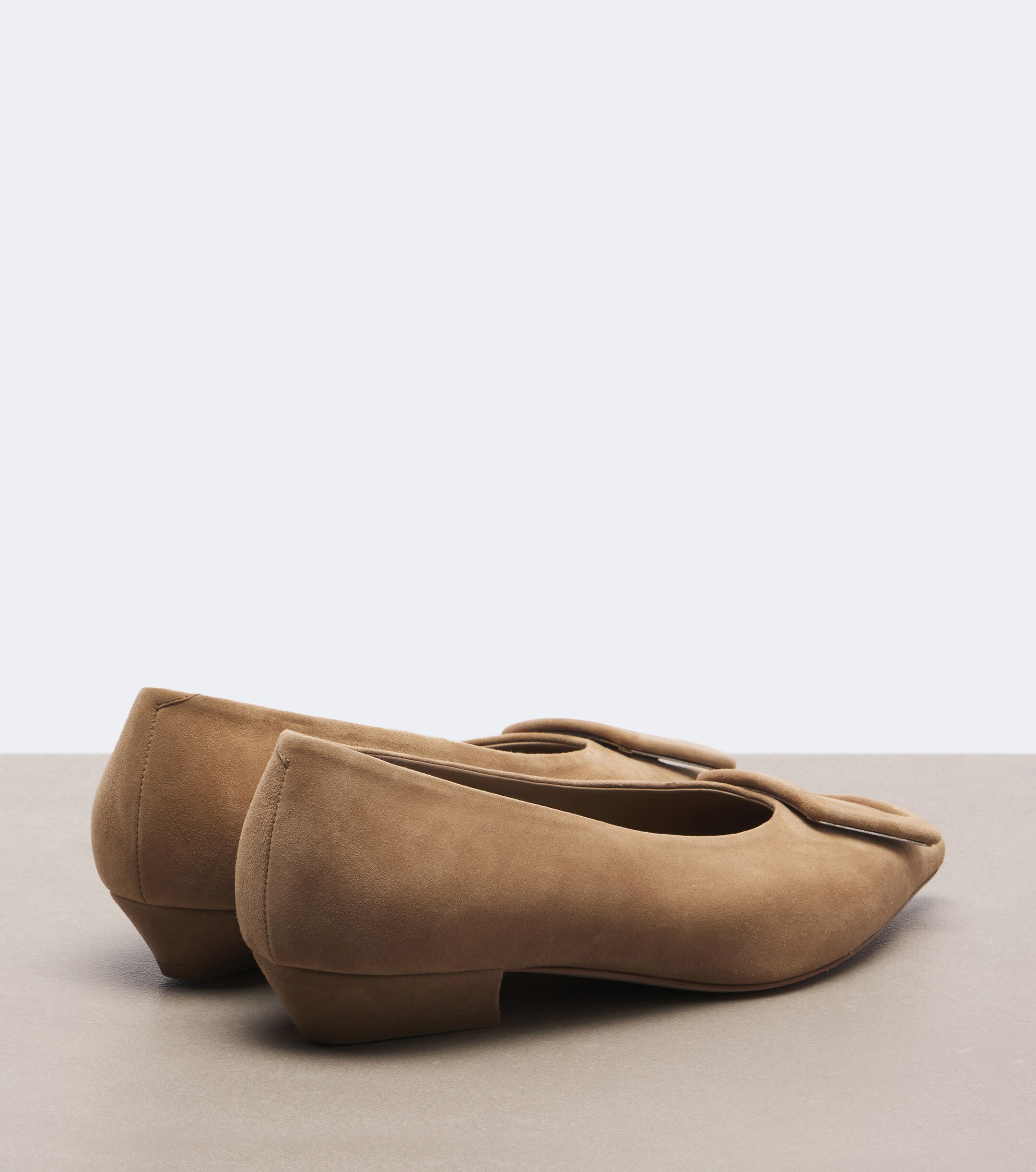 ROGER VIVIER Roger Vivier Viv' in The City suede ballet flats