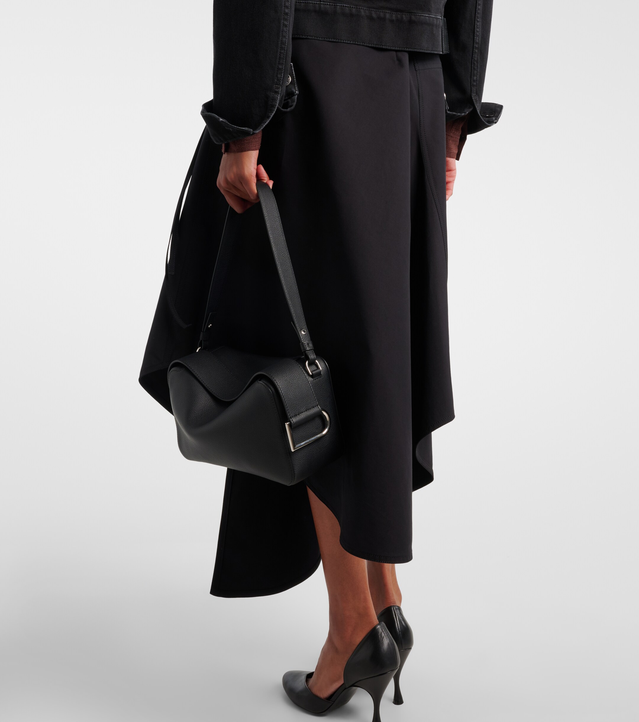 Delvaux Cool Move Medium leather shoulder bag thumbnail