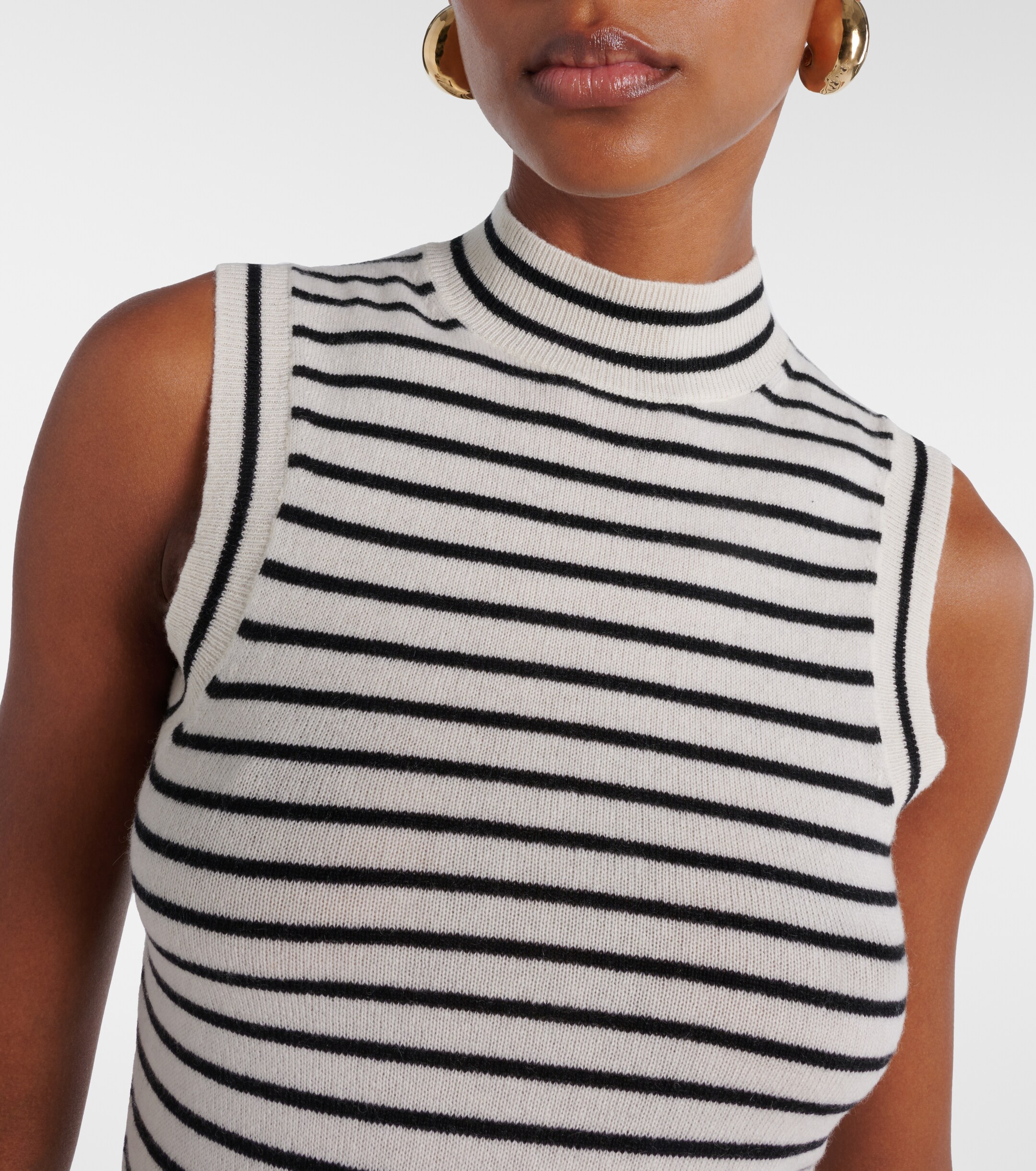 Nili Lotan Nili Lotan Masha striped cashmere turtleneck top