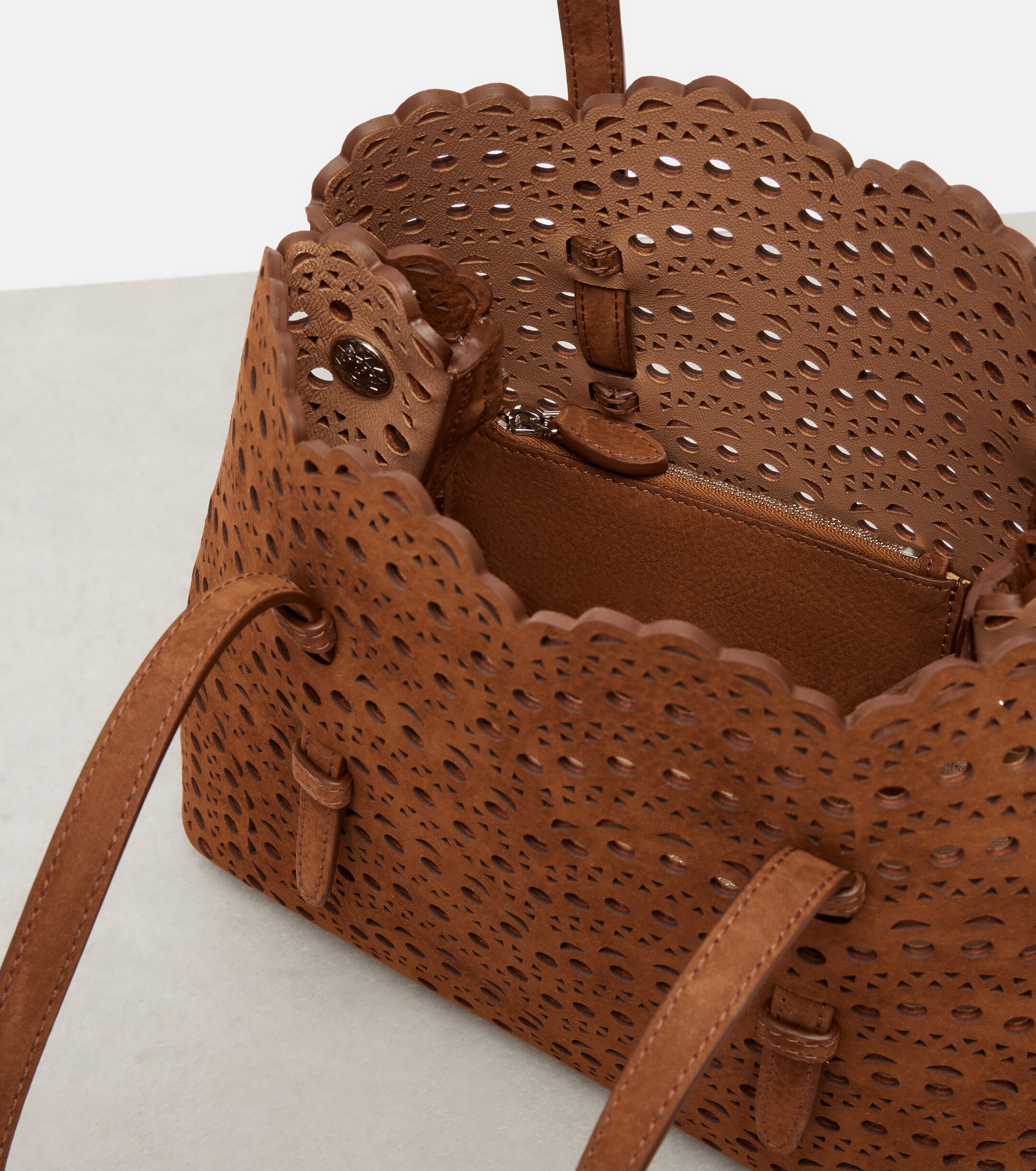 Alaïa Mina 25 Vienne Wave leather top-handle bag