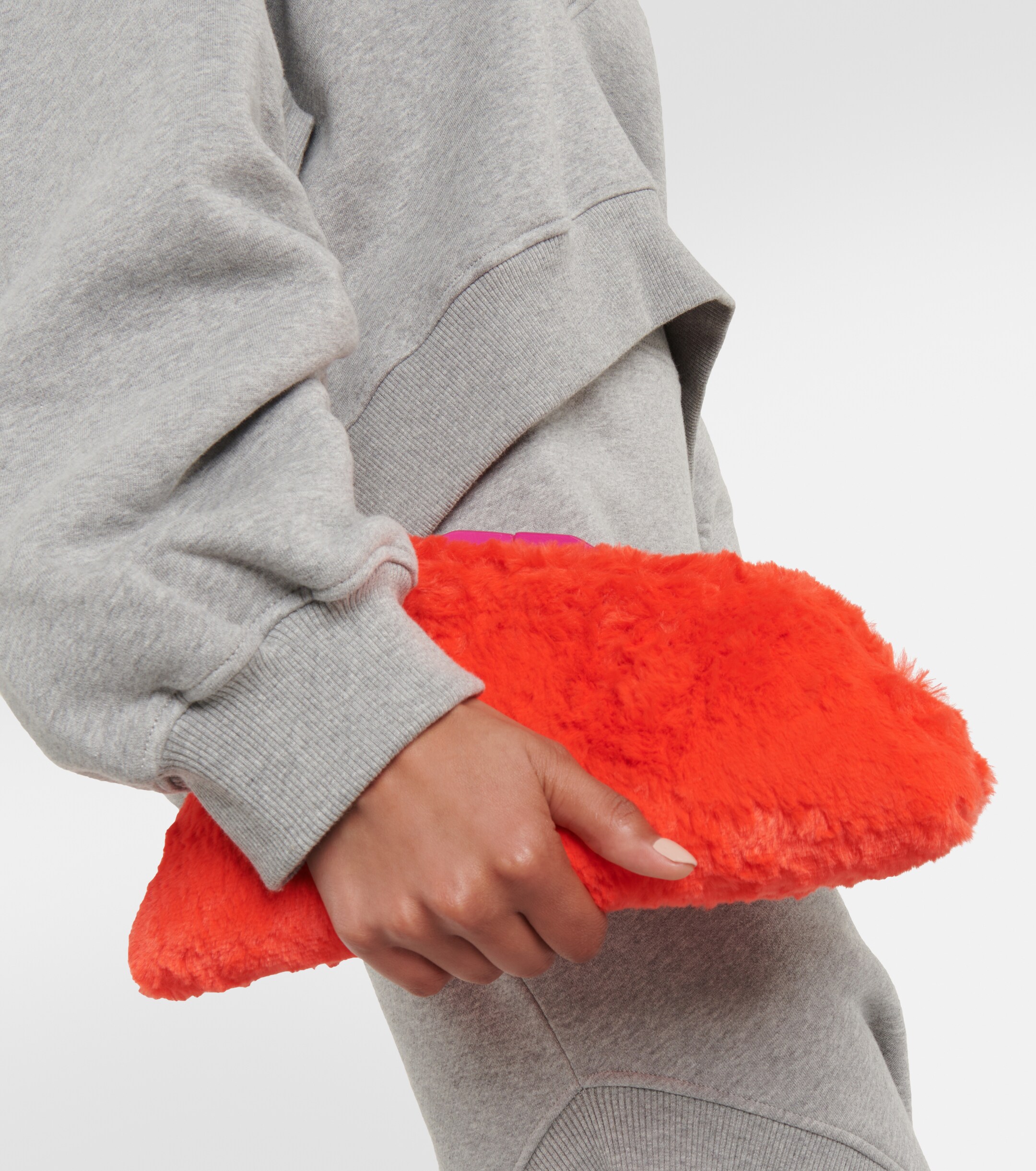 THE ATTICO 8.30 PM clutch