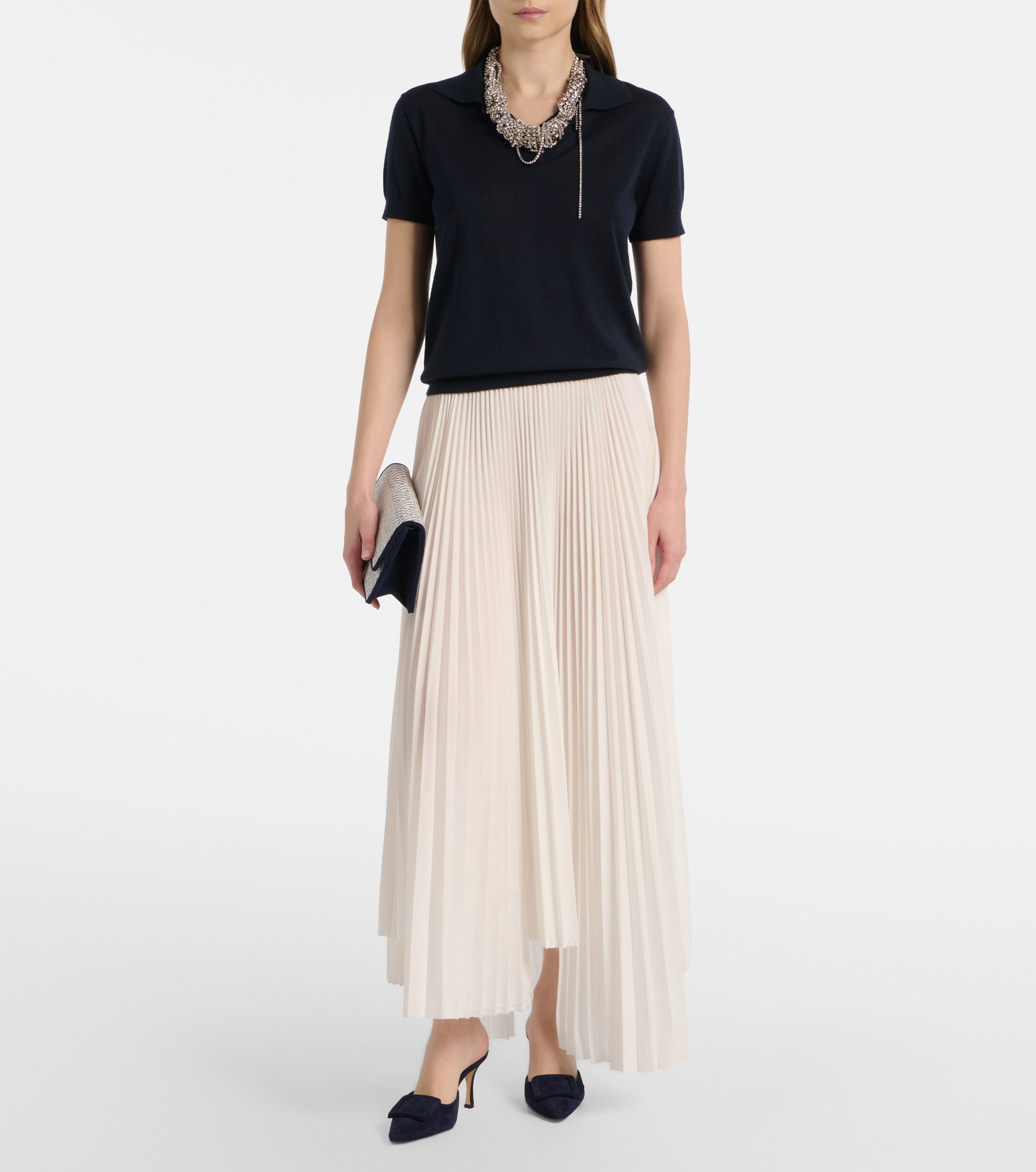 MANOLO BLAHNIK Capripla raffia clutch