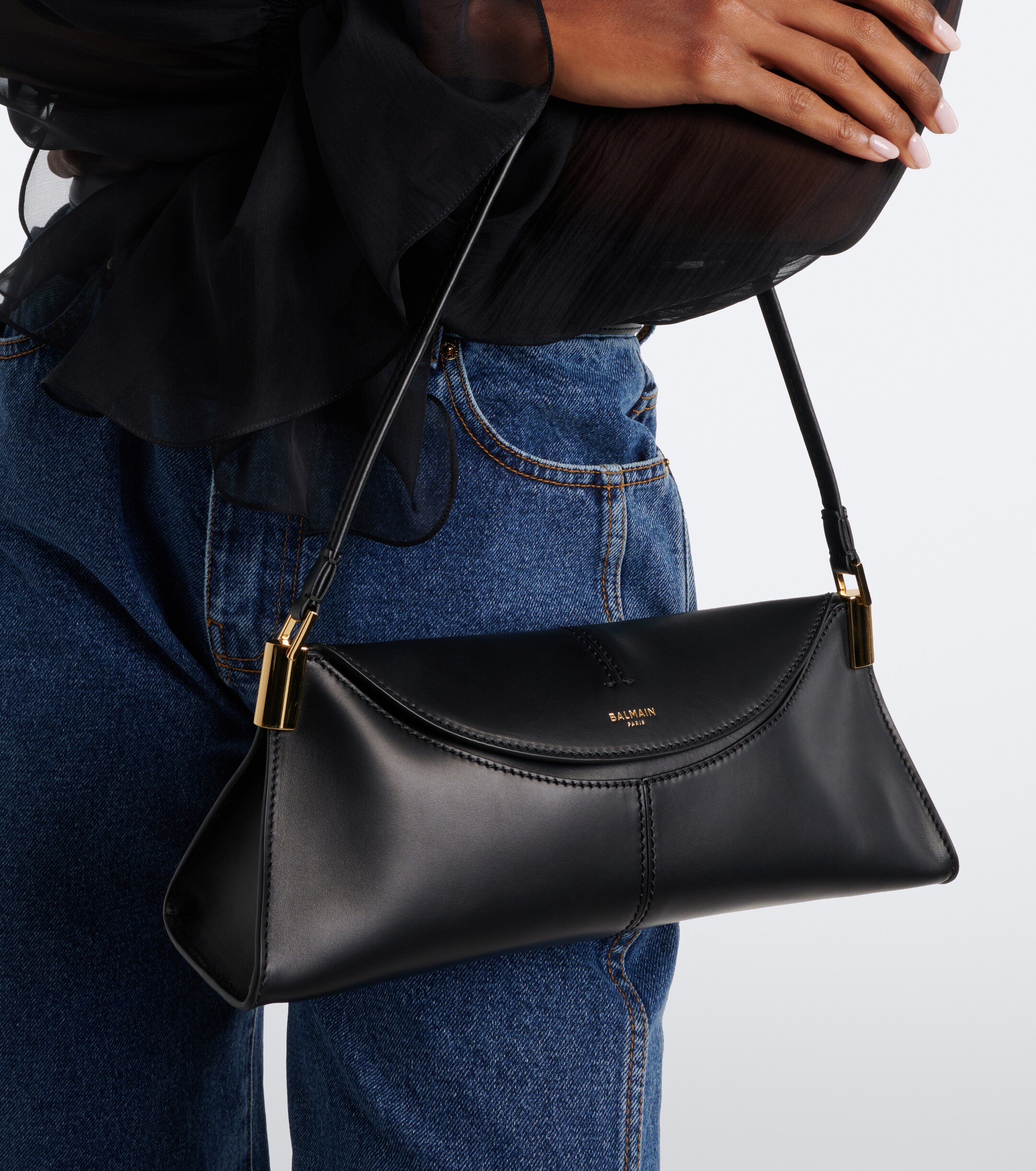 Balmain Balmain 64-83 Small leather shoulder bag
