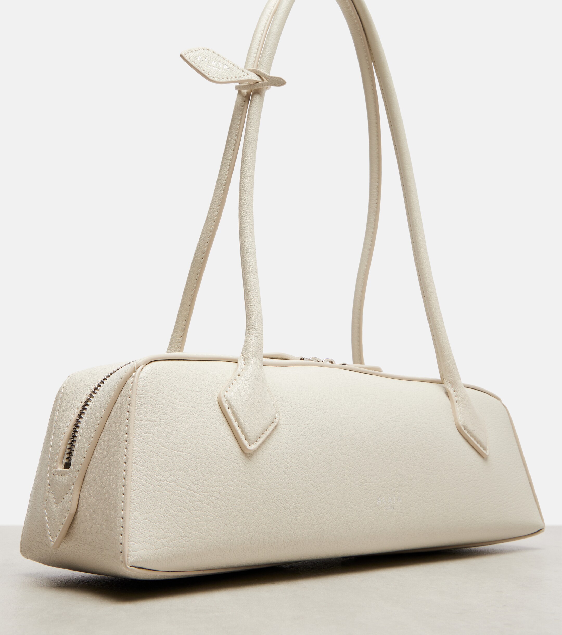 Alaïa Le Teckel Medium leather shoulder bag
