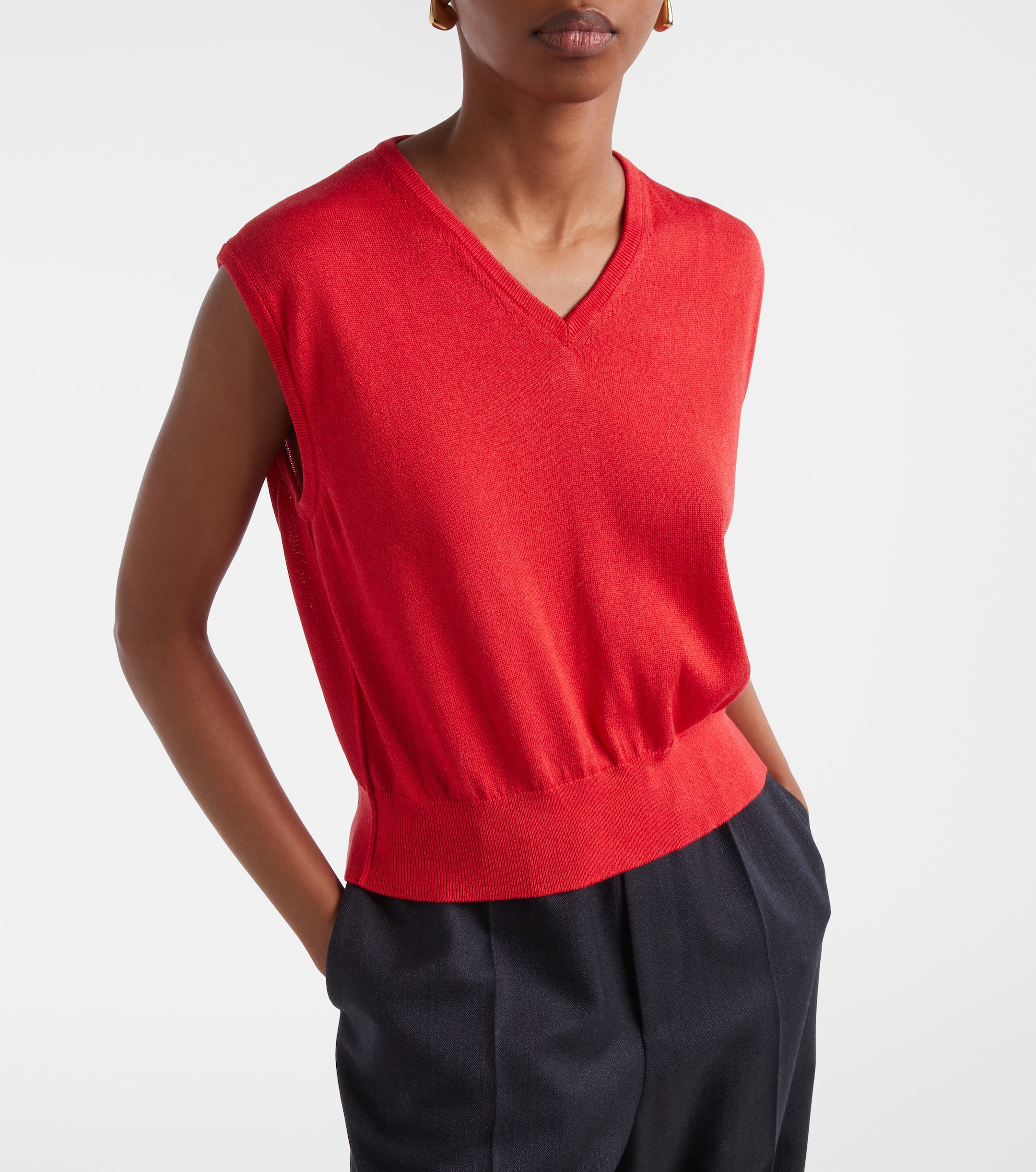 Bottega Veneta Bottega Veneta Knot sweater vest and cardigan set