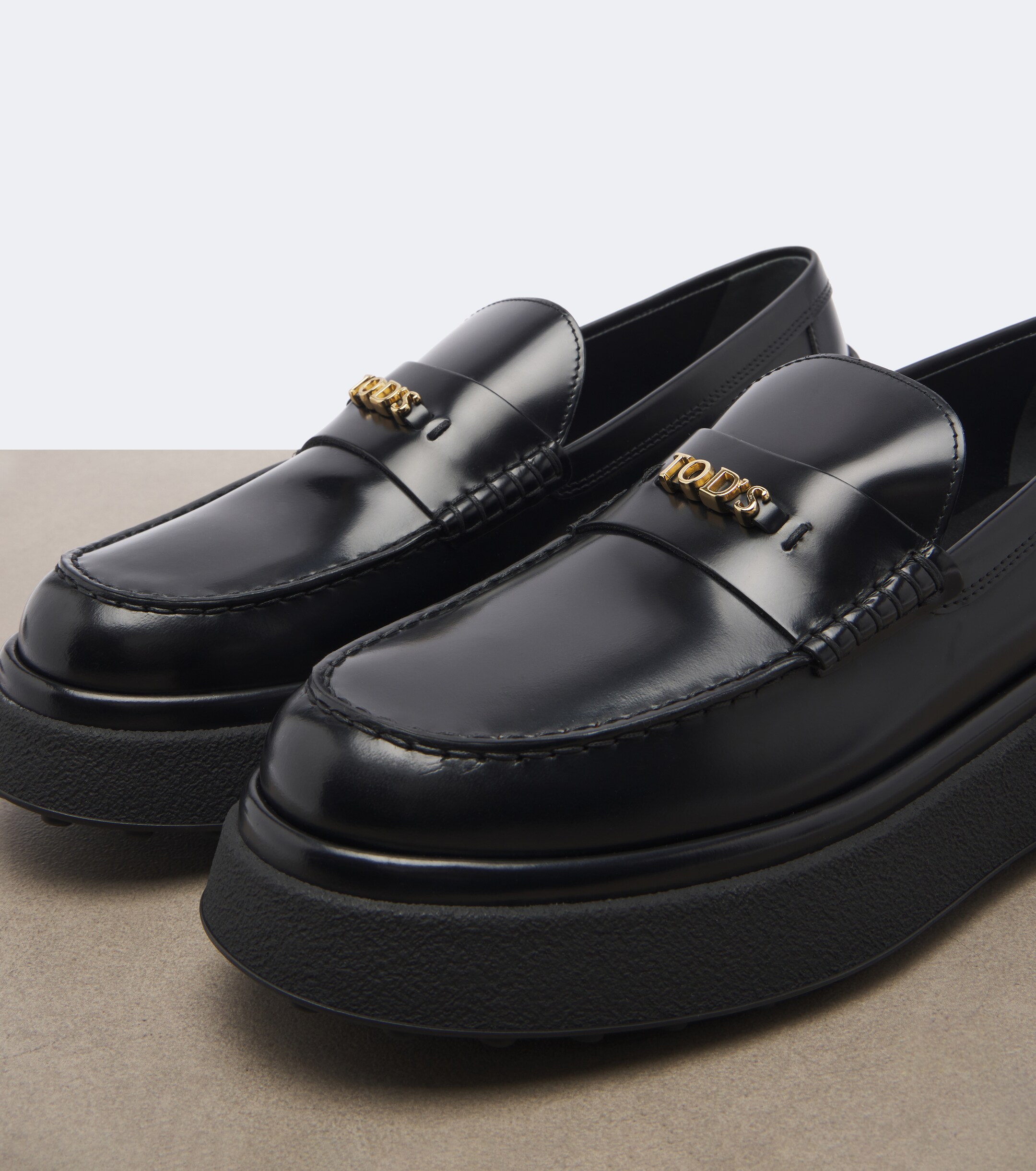 Tod's Tod's Leather platform loafers