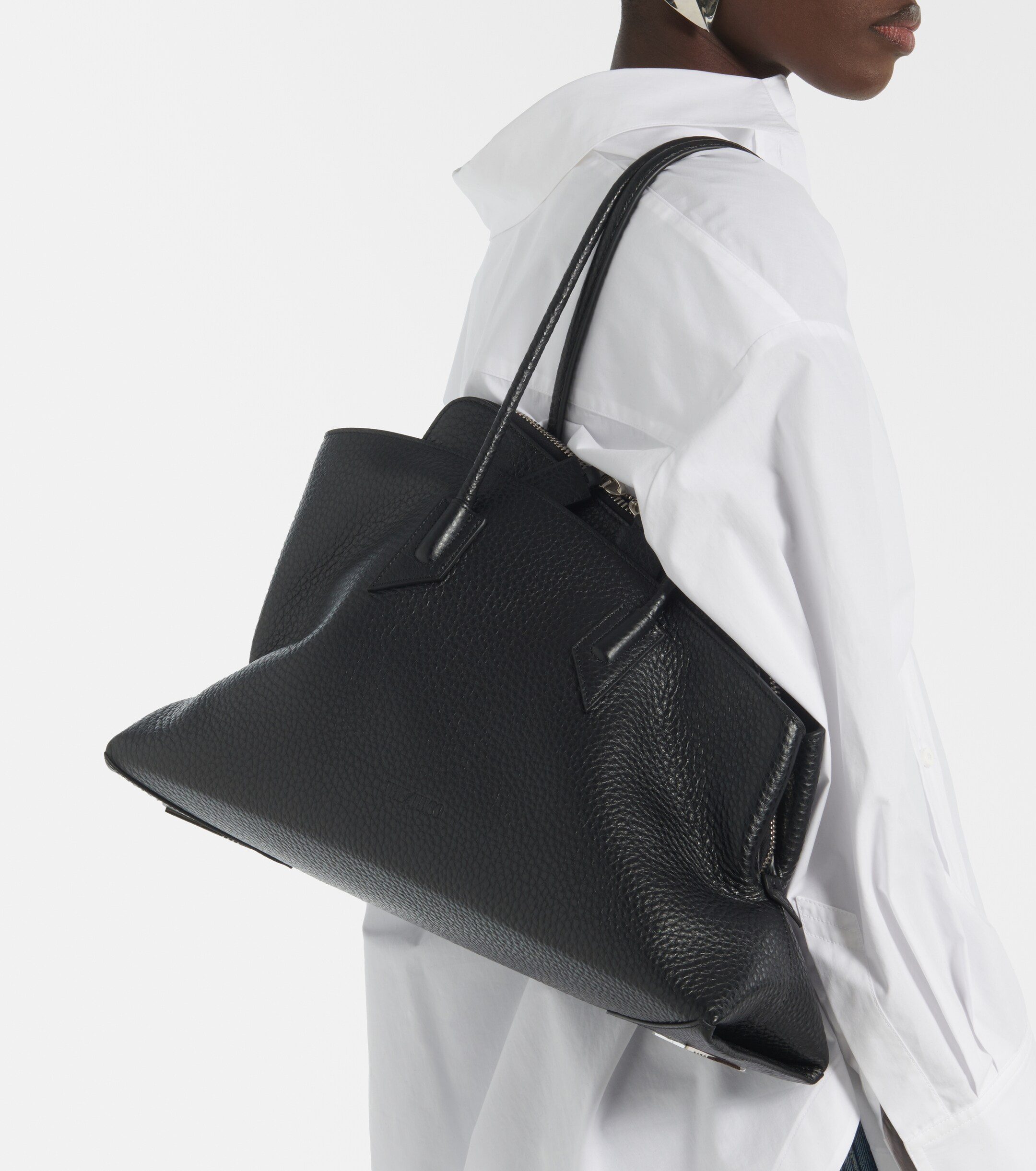 THE ATTICO La Passeggiata Medium leather tote bag