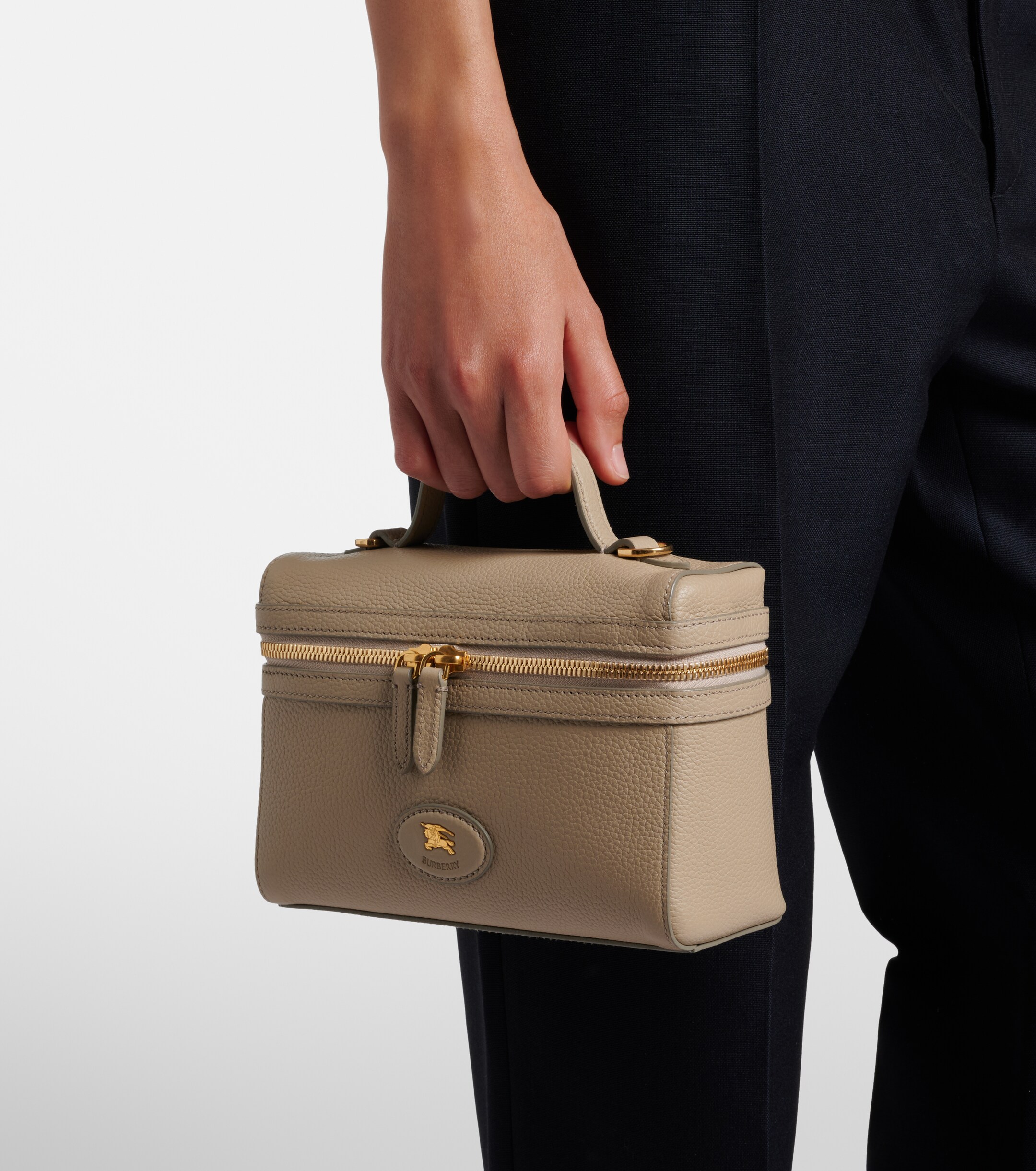 Burberry Bloomsbury leather vanity bag