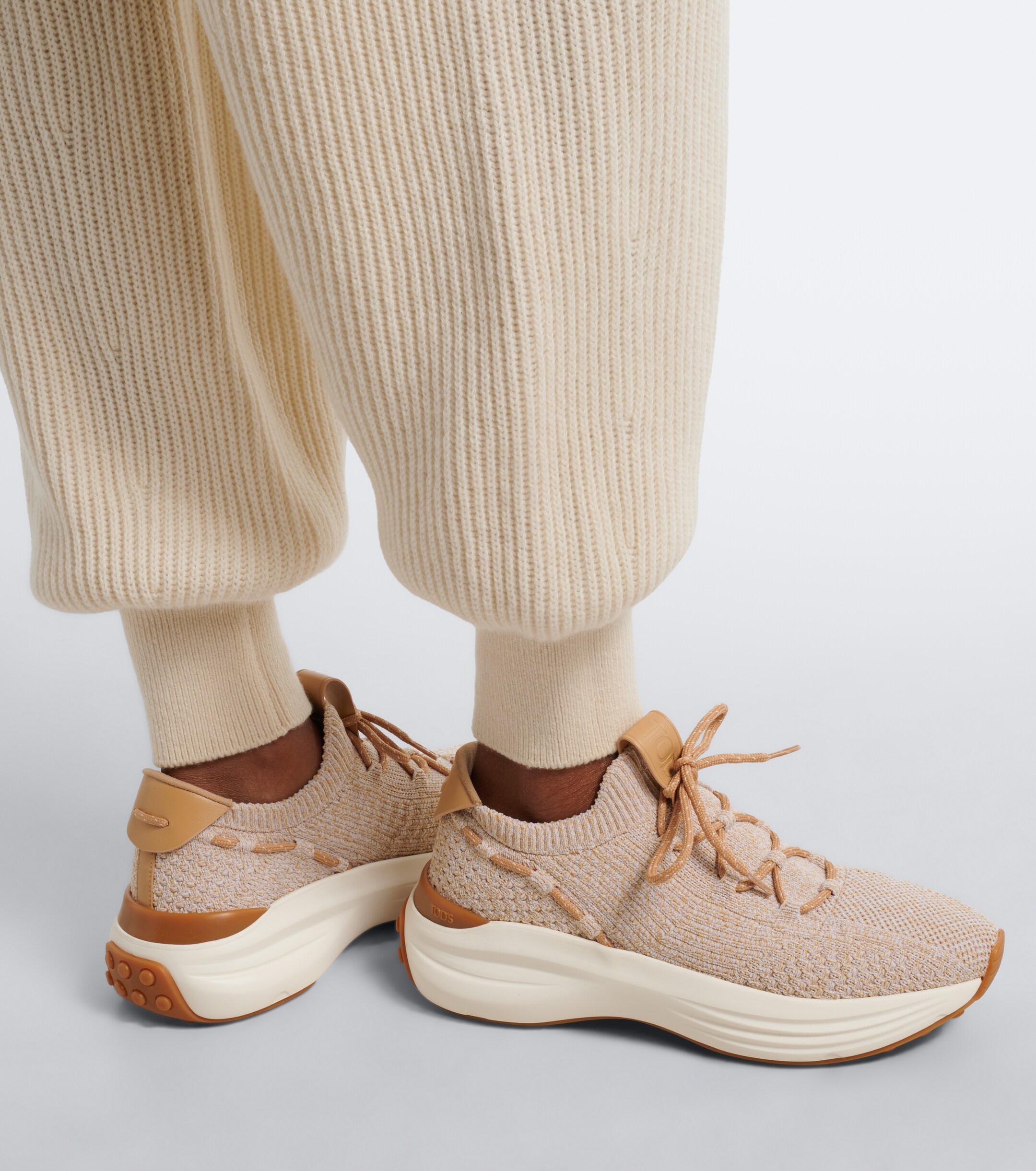 Tod's Tod's Knitted sneakers