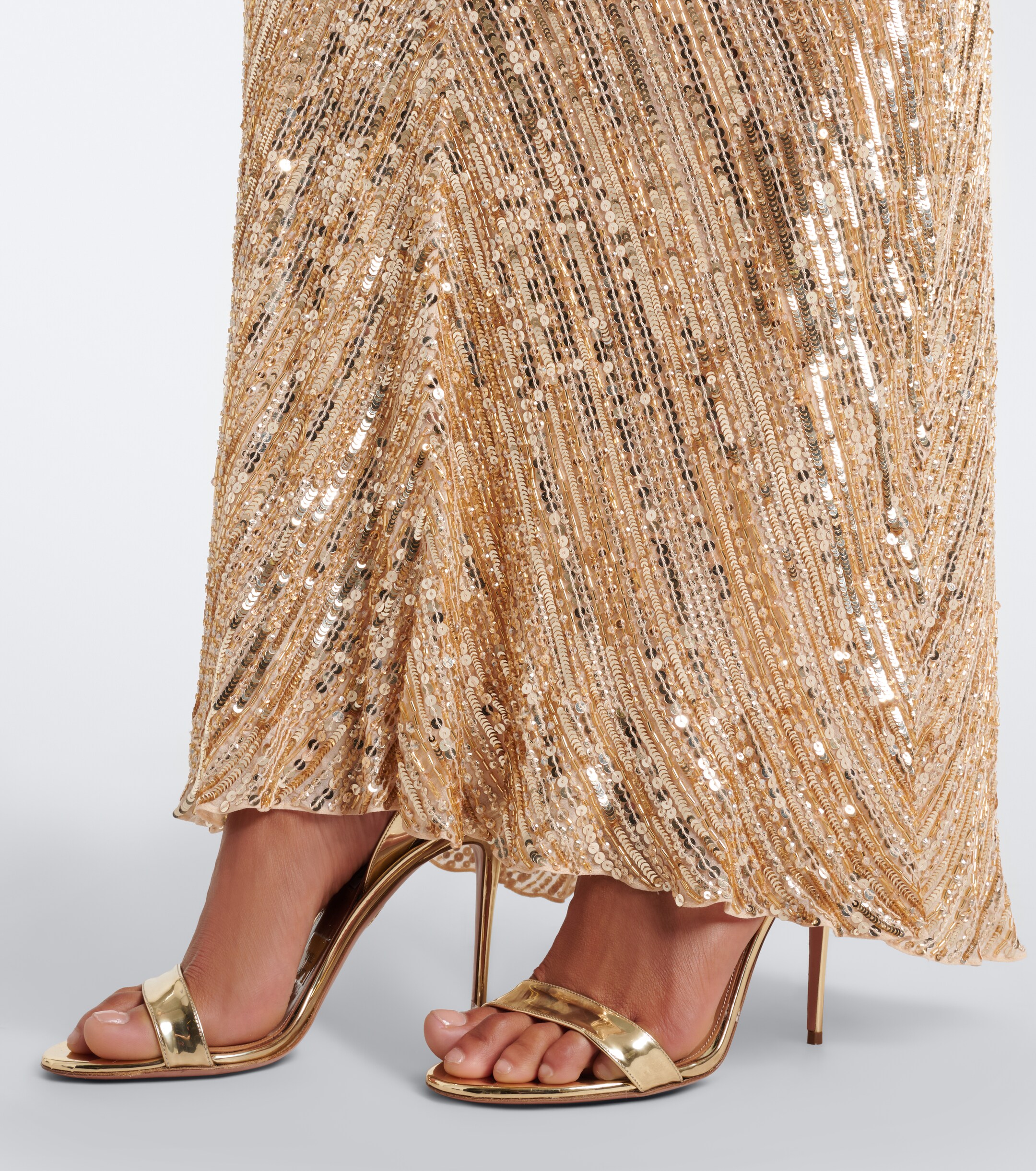 Jenny Packham Jenny Packham Fiore sequined caped gown