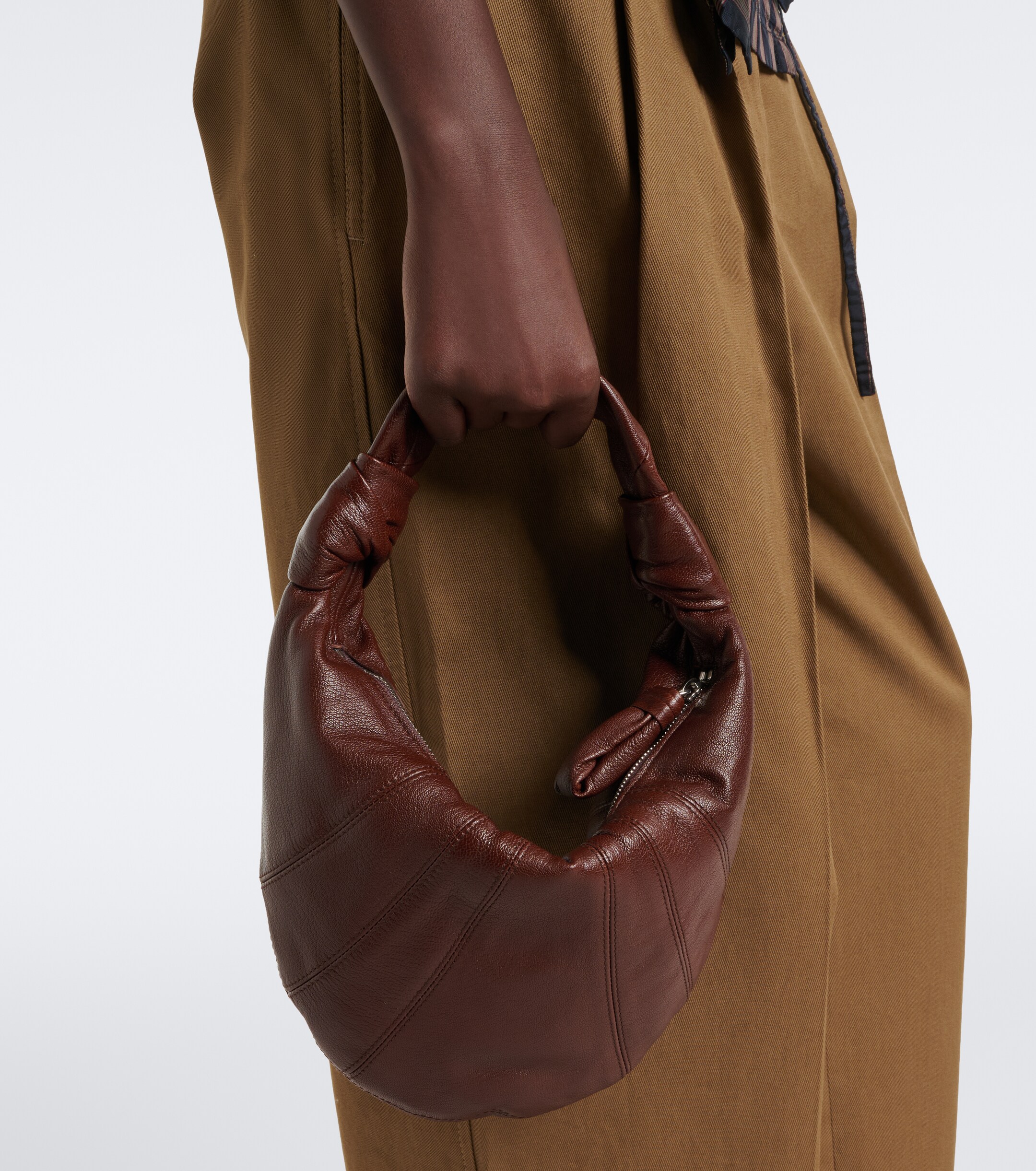 Lemaire Fortune Croissant Small leather shoulder bag