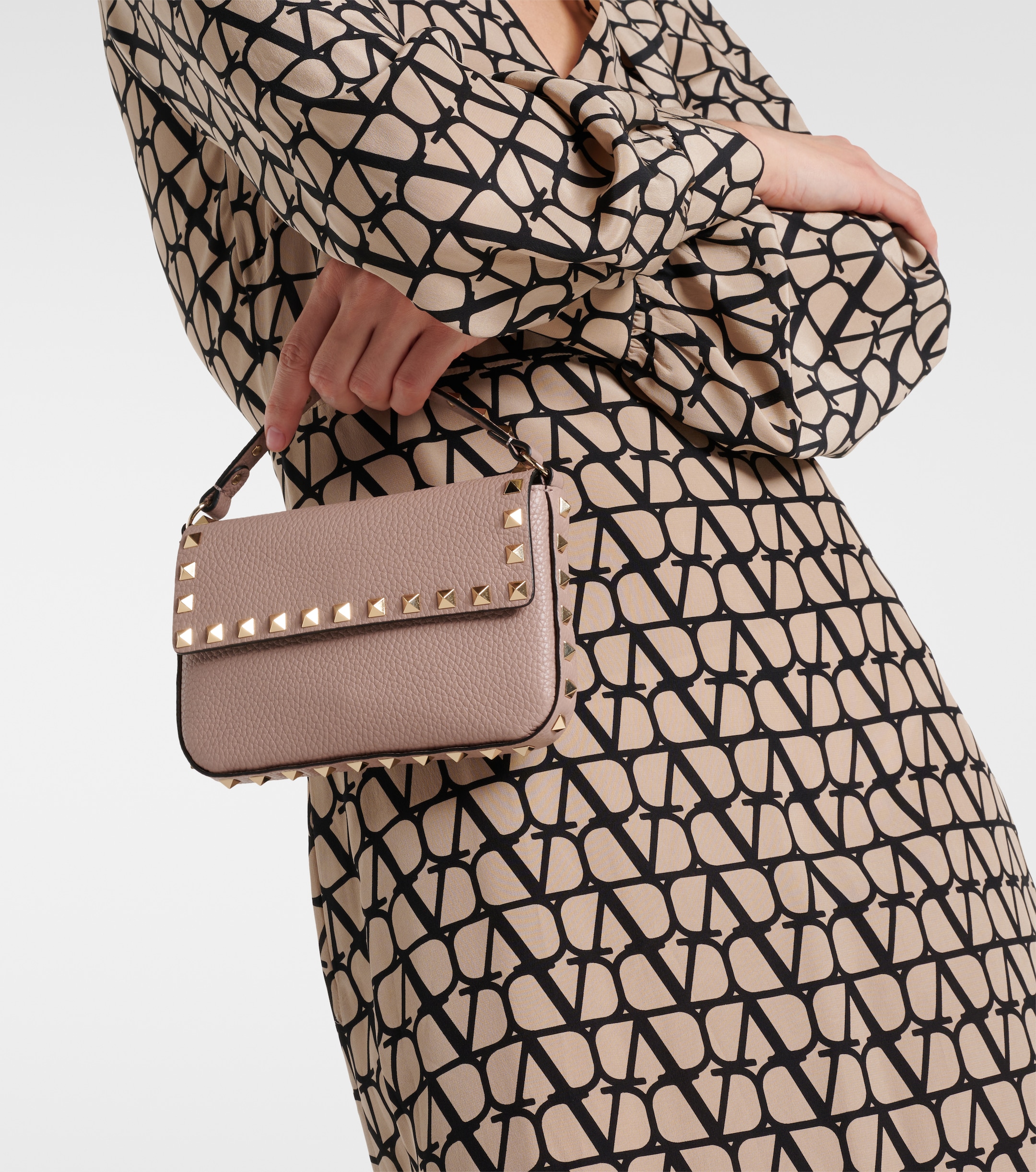 Valentino Garavani Rockstud Small leather shoulder bag thumbnail