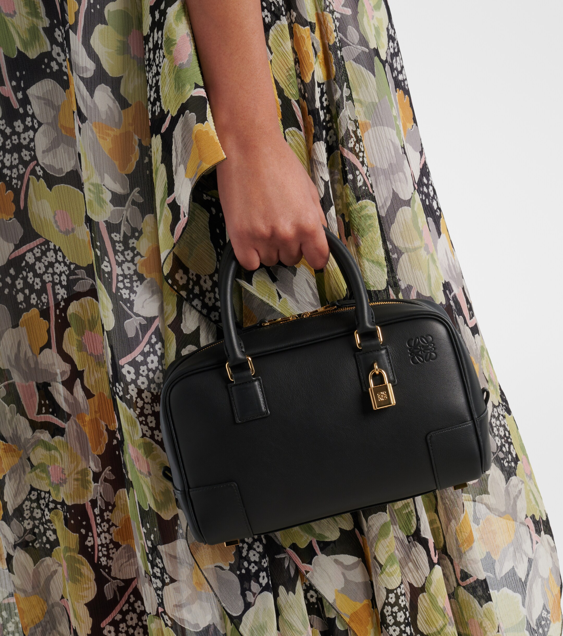 Loewe Amazona 23 leather top-handle bag
