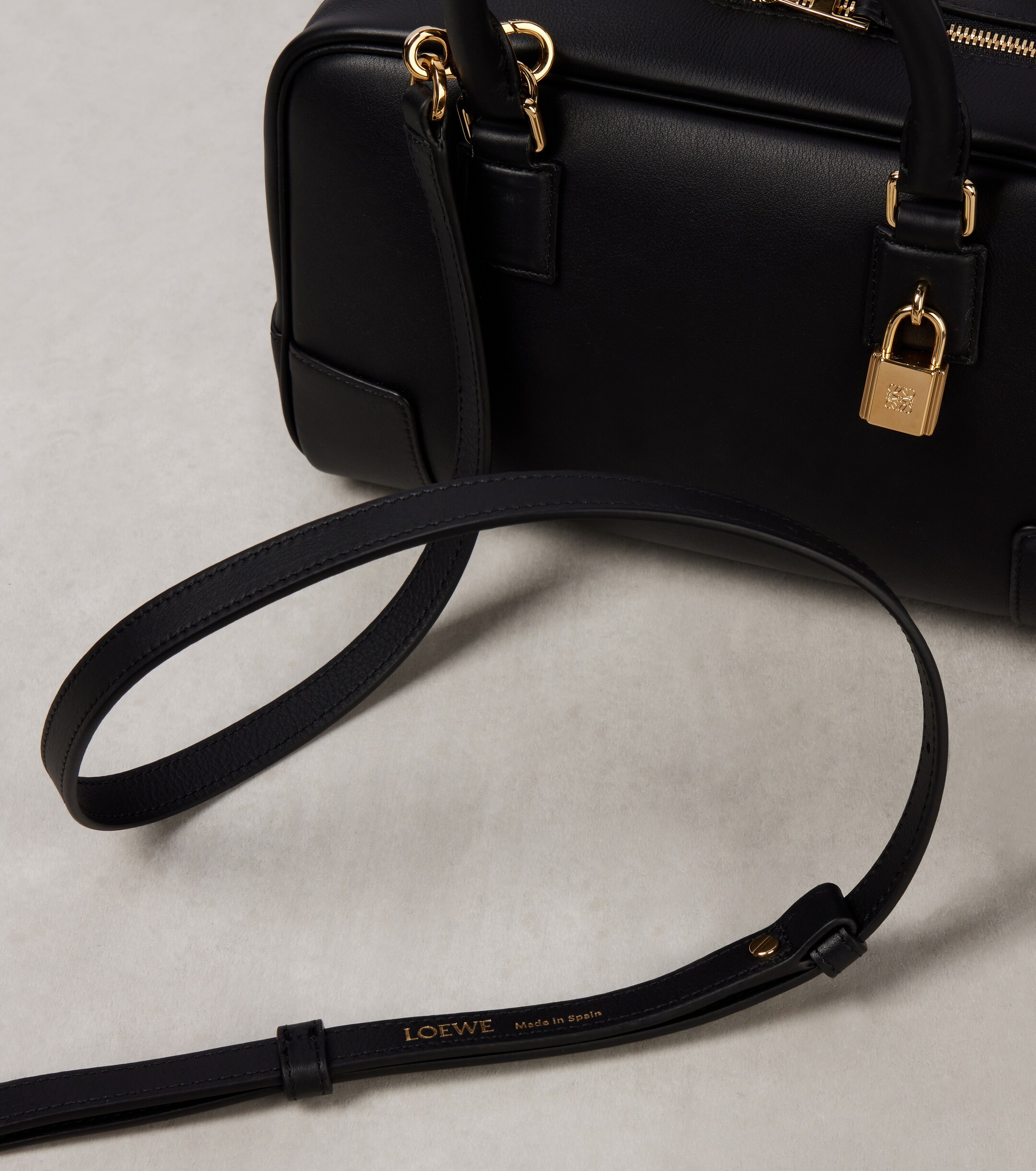 Loewe Amazona 23 leather top-handle bag